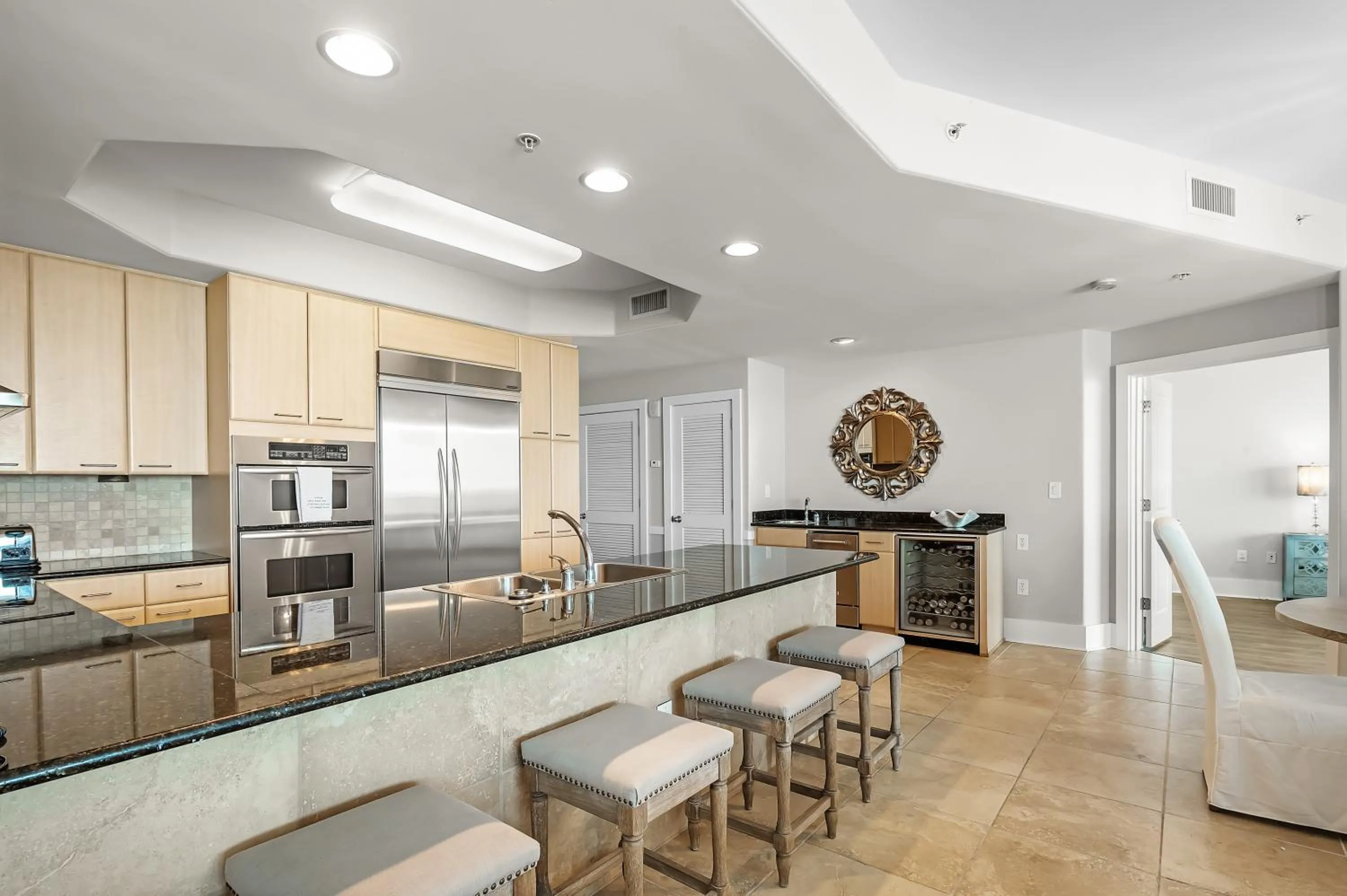 Kitchen or kitchenette in Caribe Resort by Hosteeva