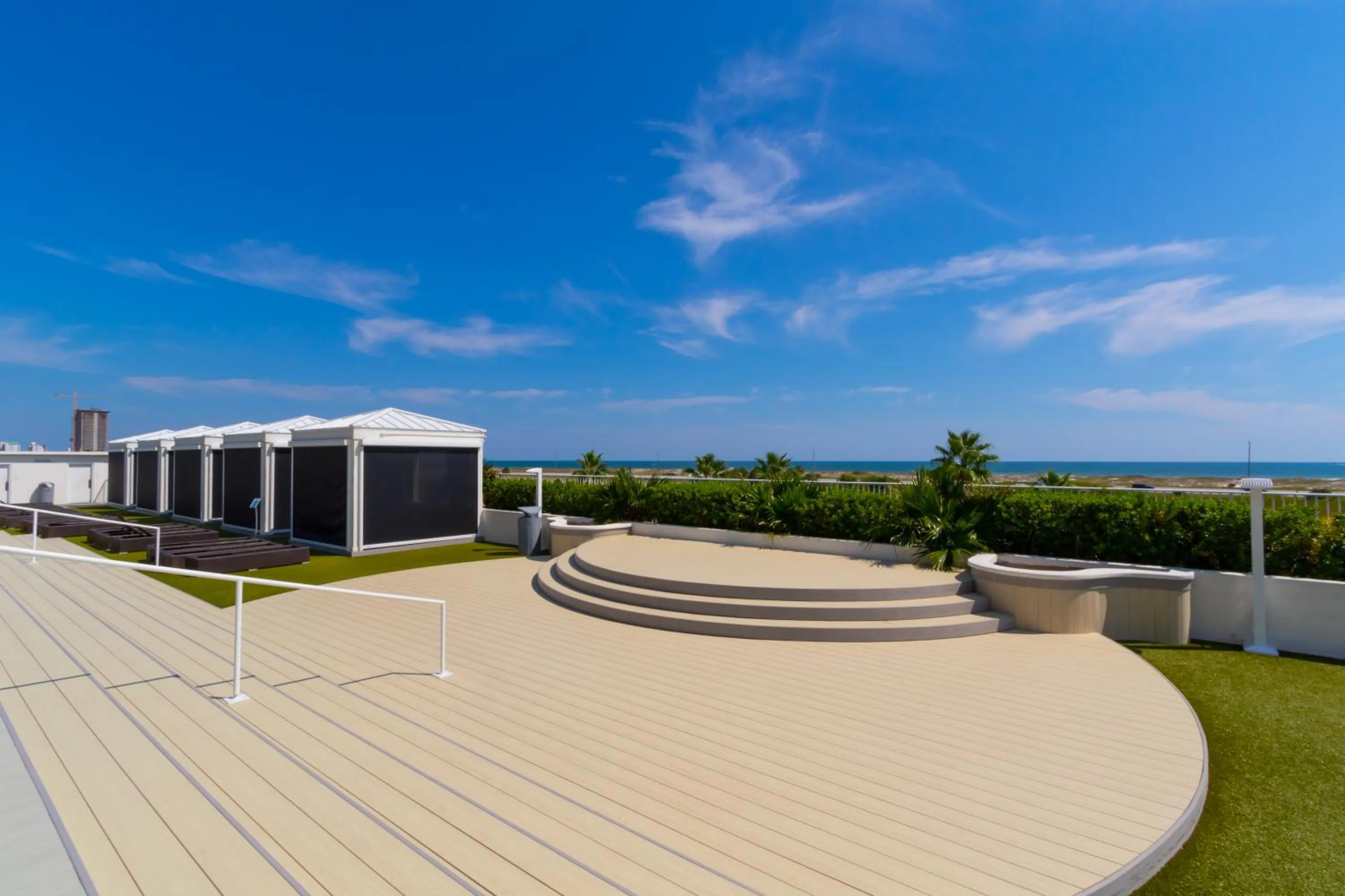 Area and facilities in Caribe Resort by Hosteeva