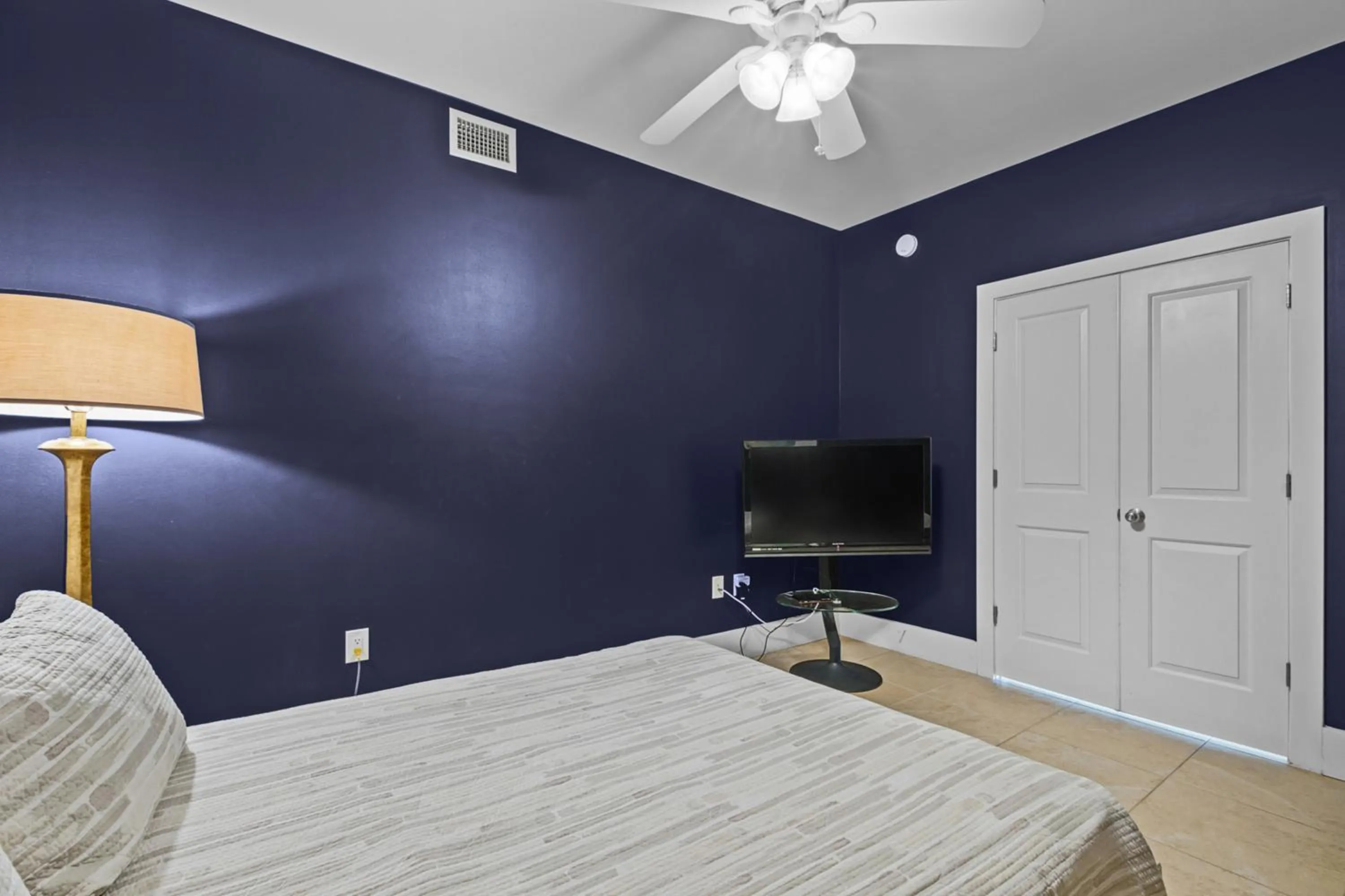 Bedroom, Bed in Caribe Resort by Hosteeva