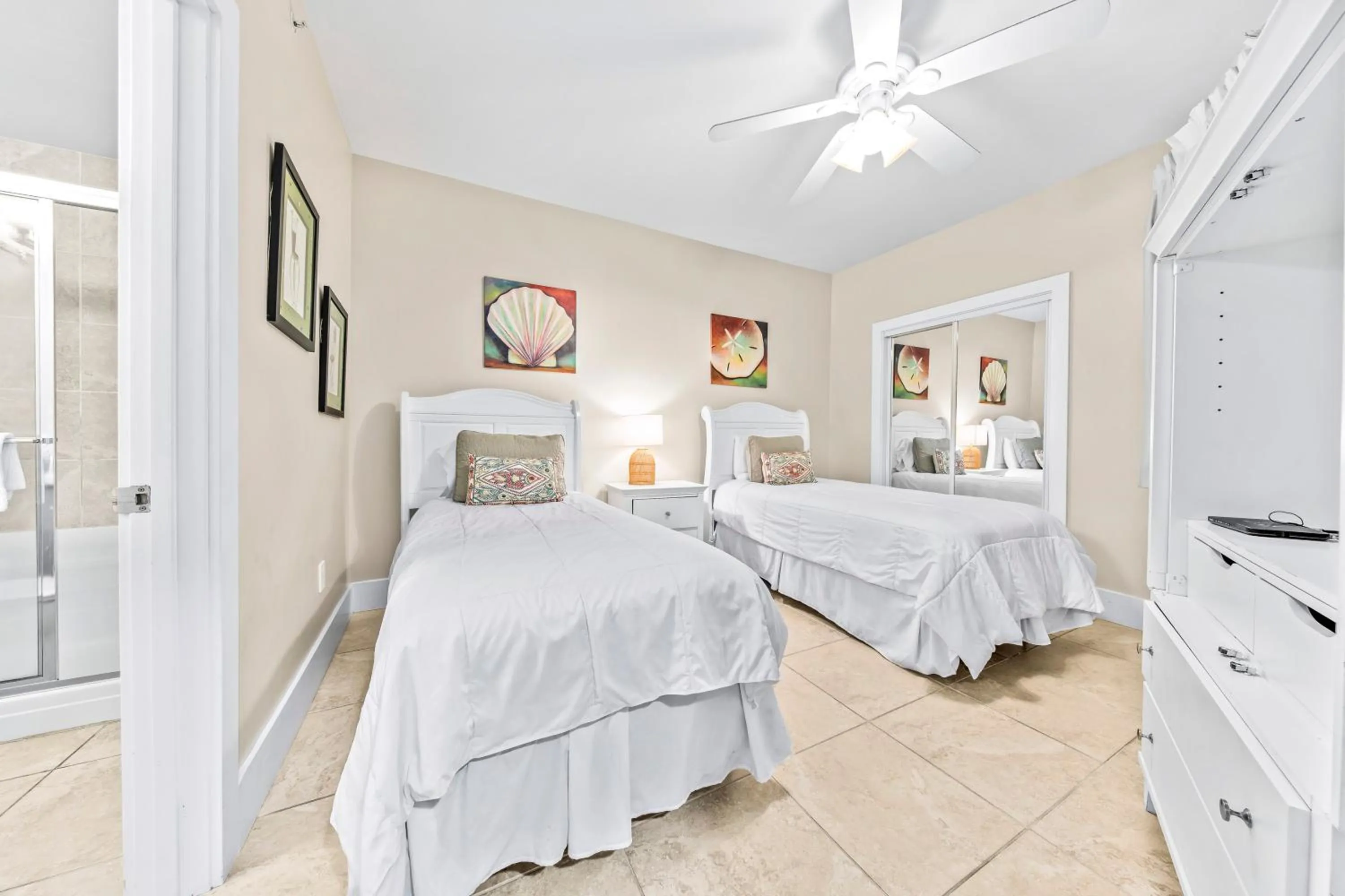 Bedroom, Bed in Caribe Resort by Hosteeva