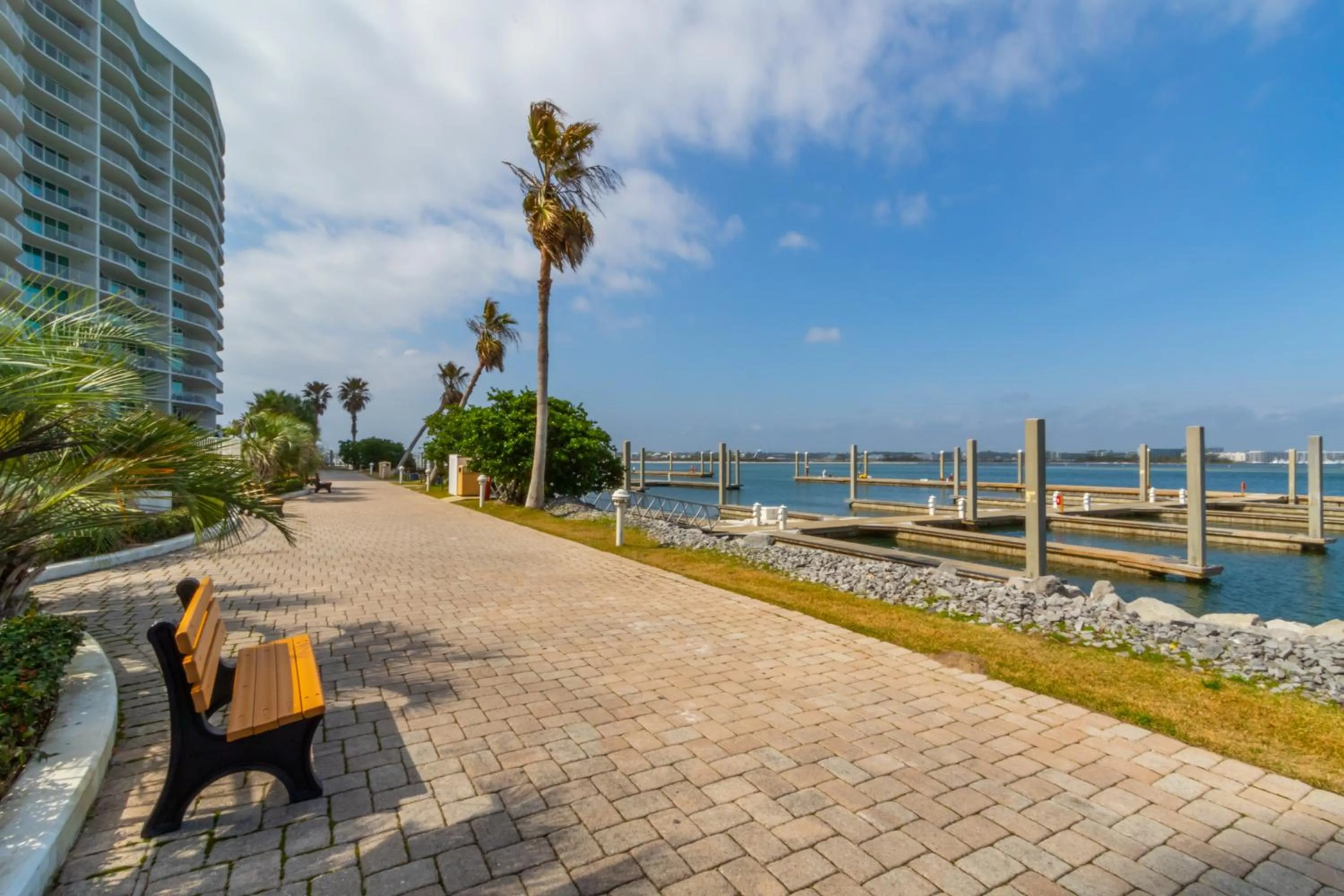 Property building in Caribe Resort by Hosteeva