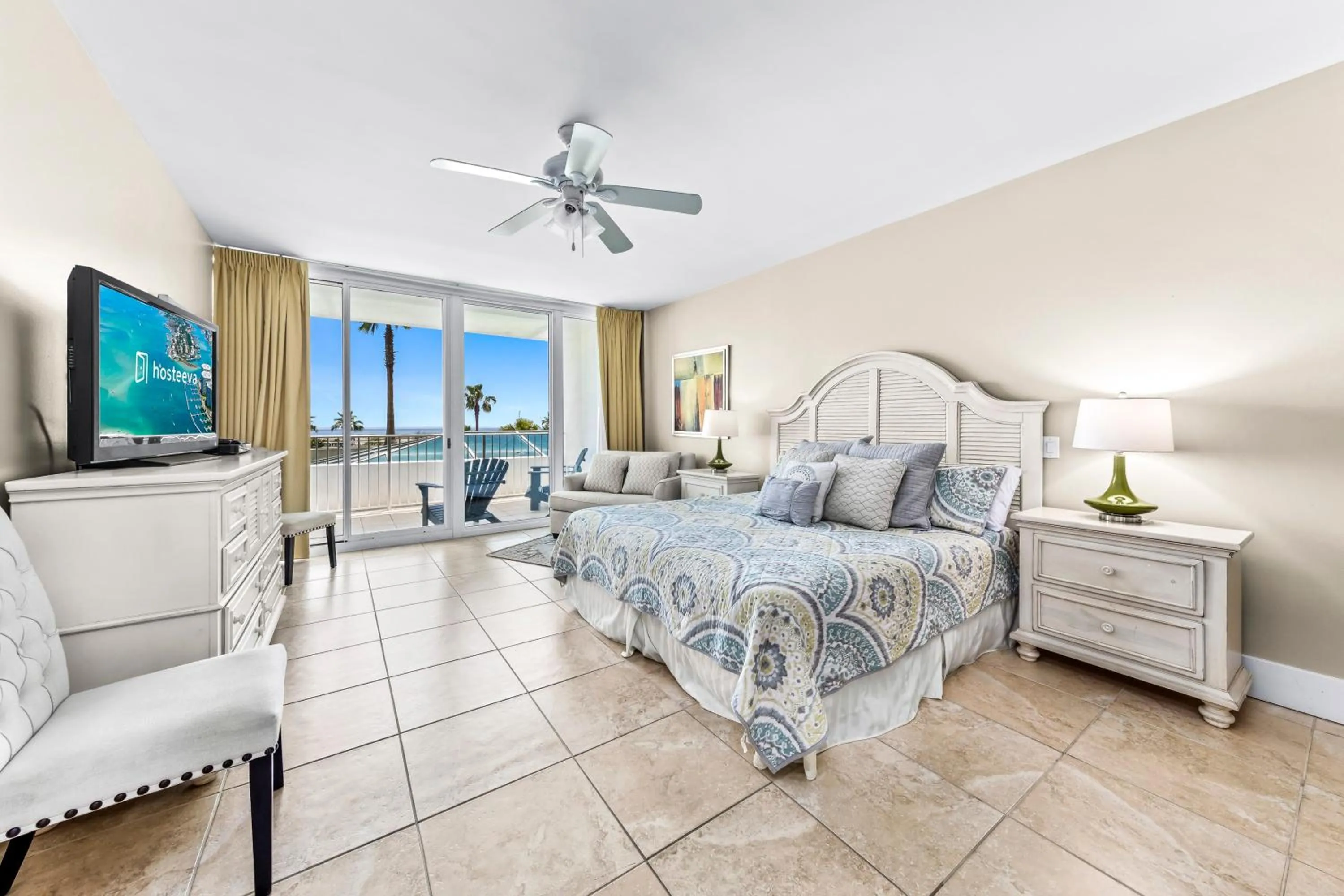 Bedroom, Bed in Caribe Resort by Hosteeva