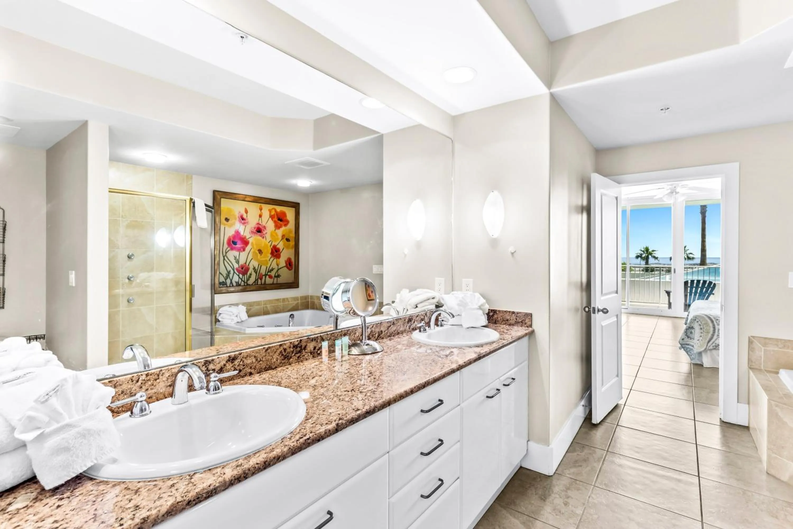 Bathroom in Caribe Resort by Hosteeva