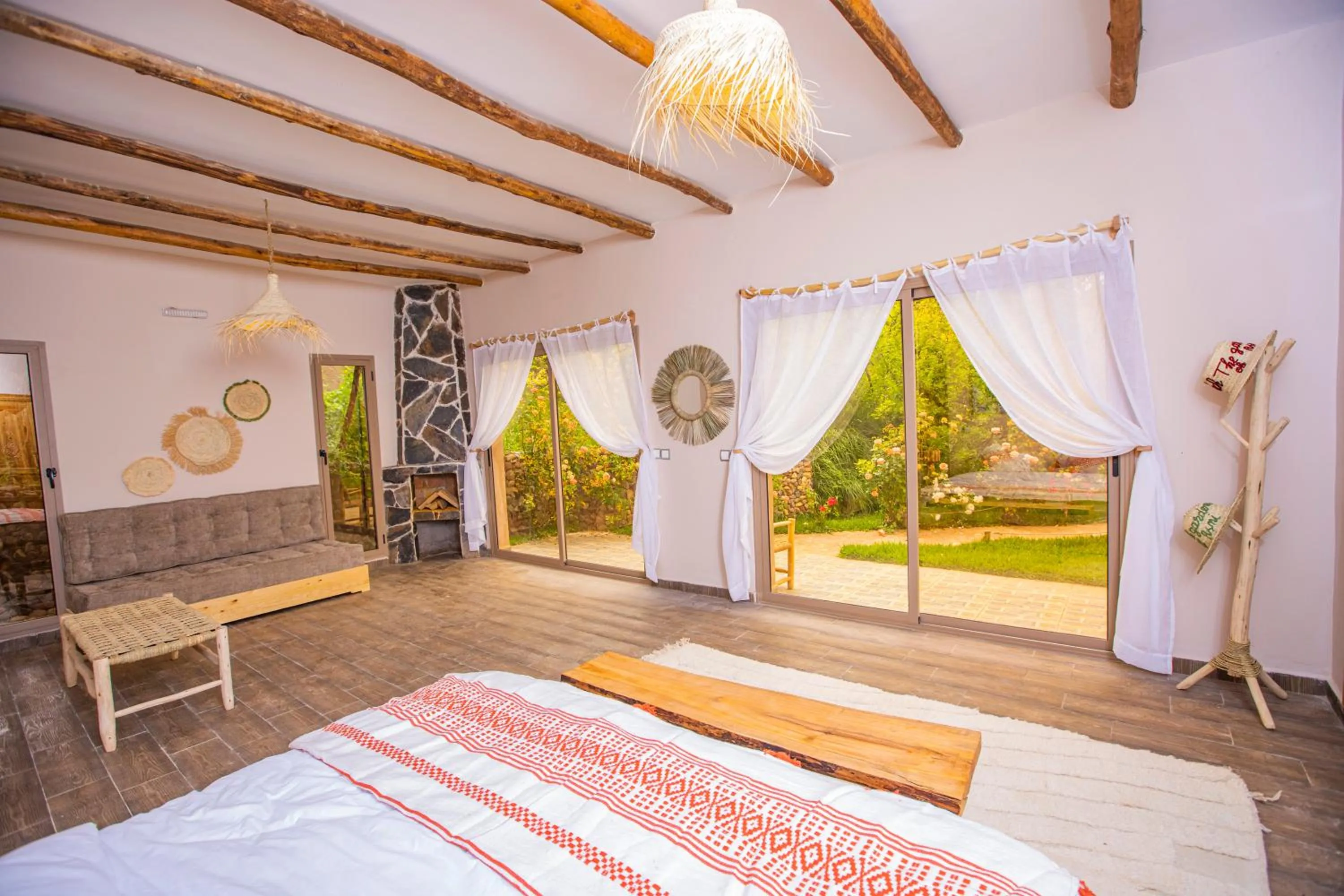 Bed in The garden of Asni