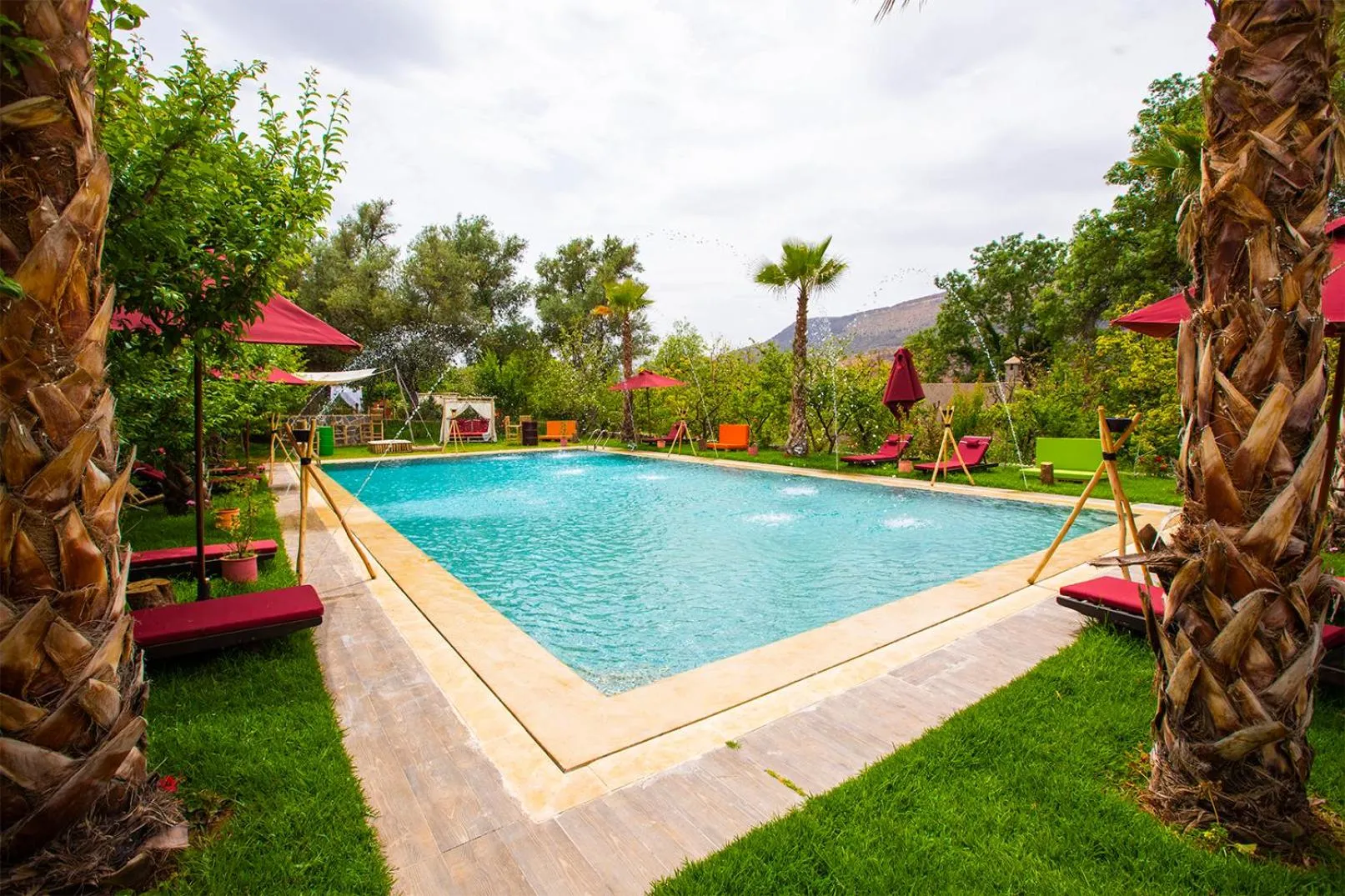 Swimming pool in The garden of Asni