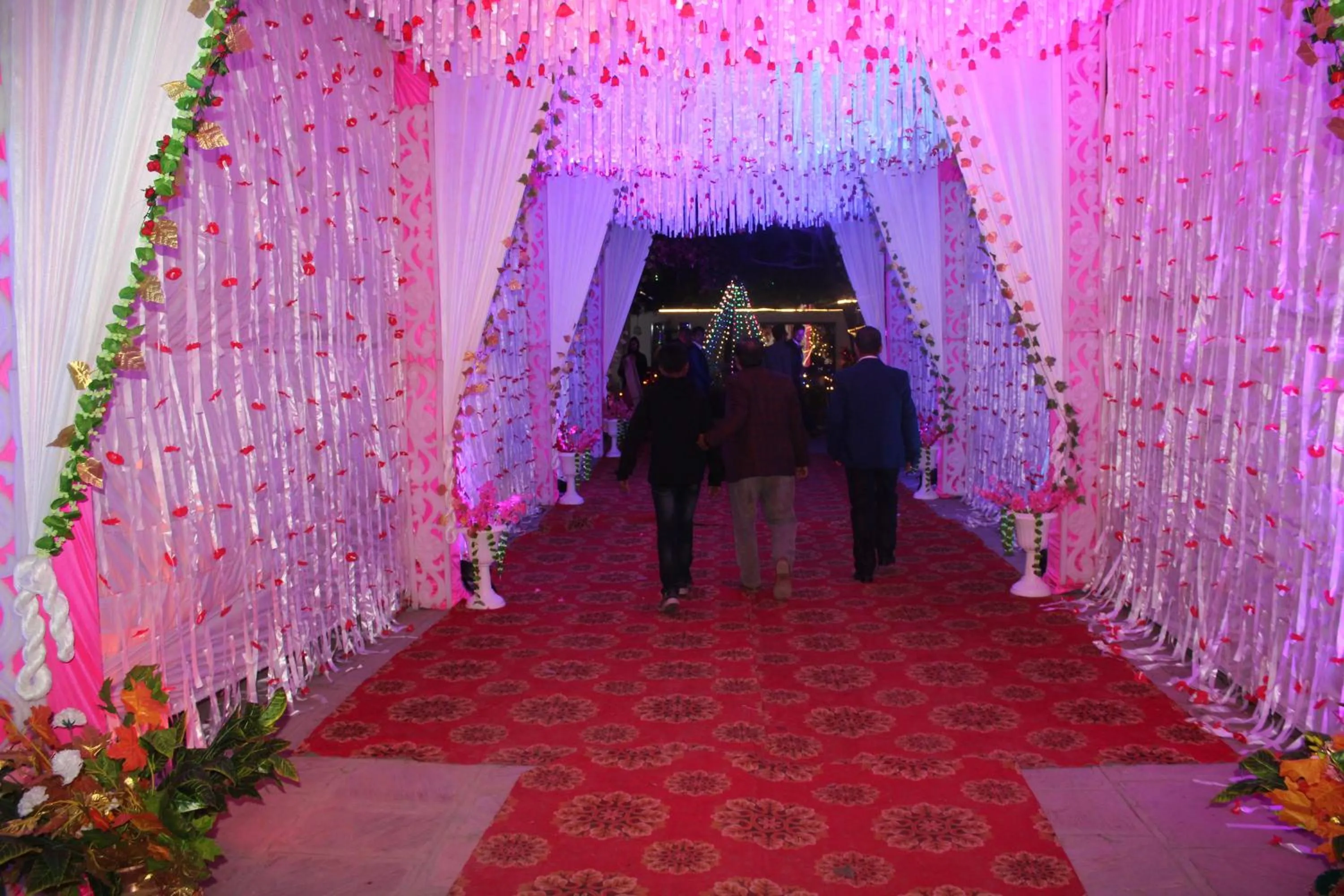 wedding in Club De Novo Hotel