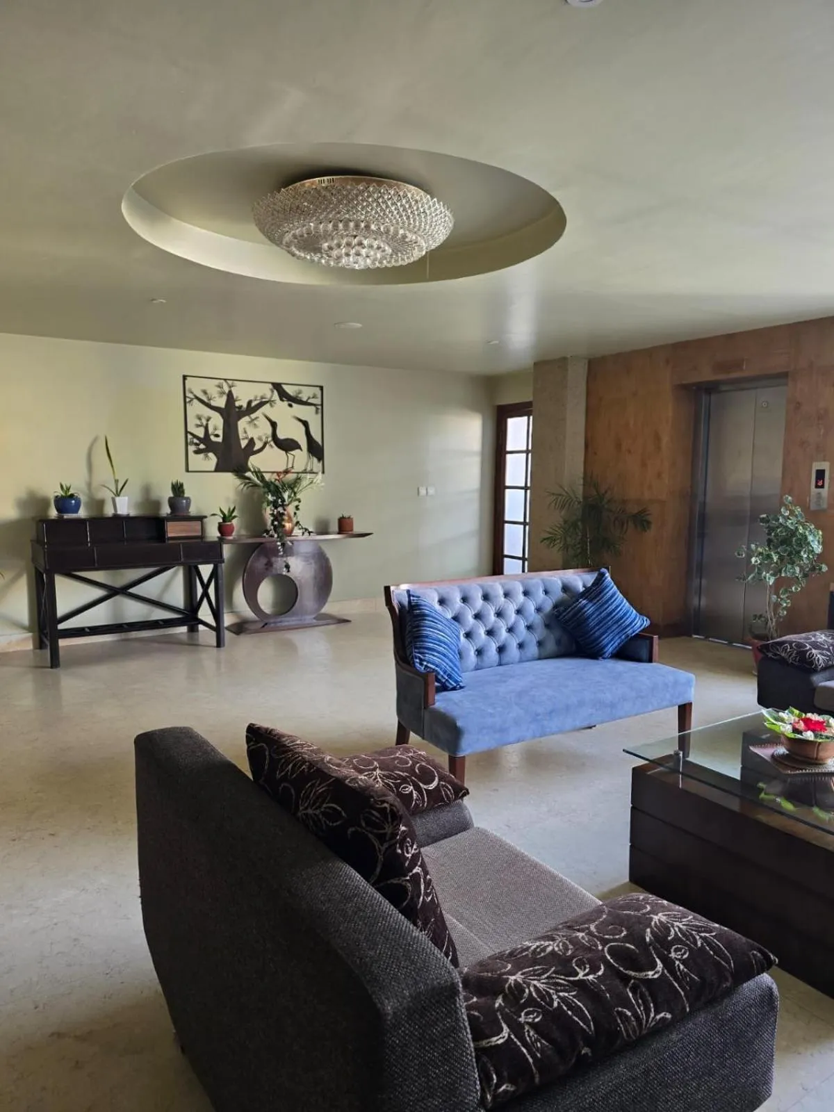 Seating area in Club De Novo Hotel