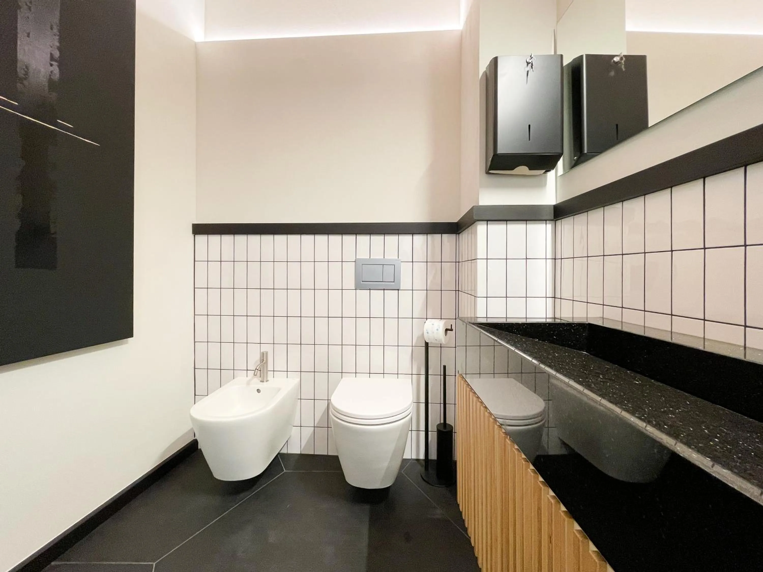 Toilet in Canalchiaro 13