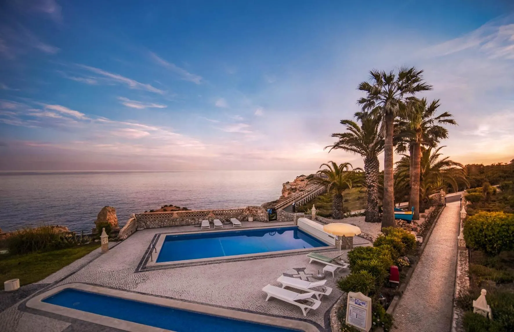 Swimming pool in Algar Seco Parque
