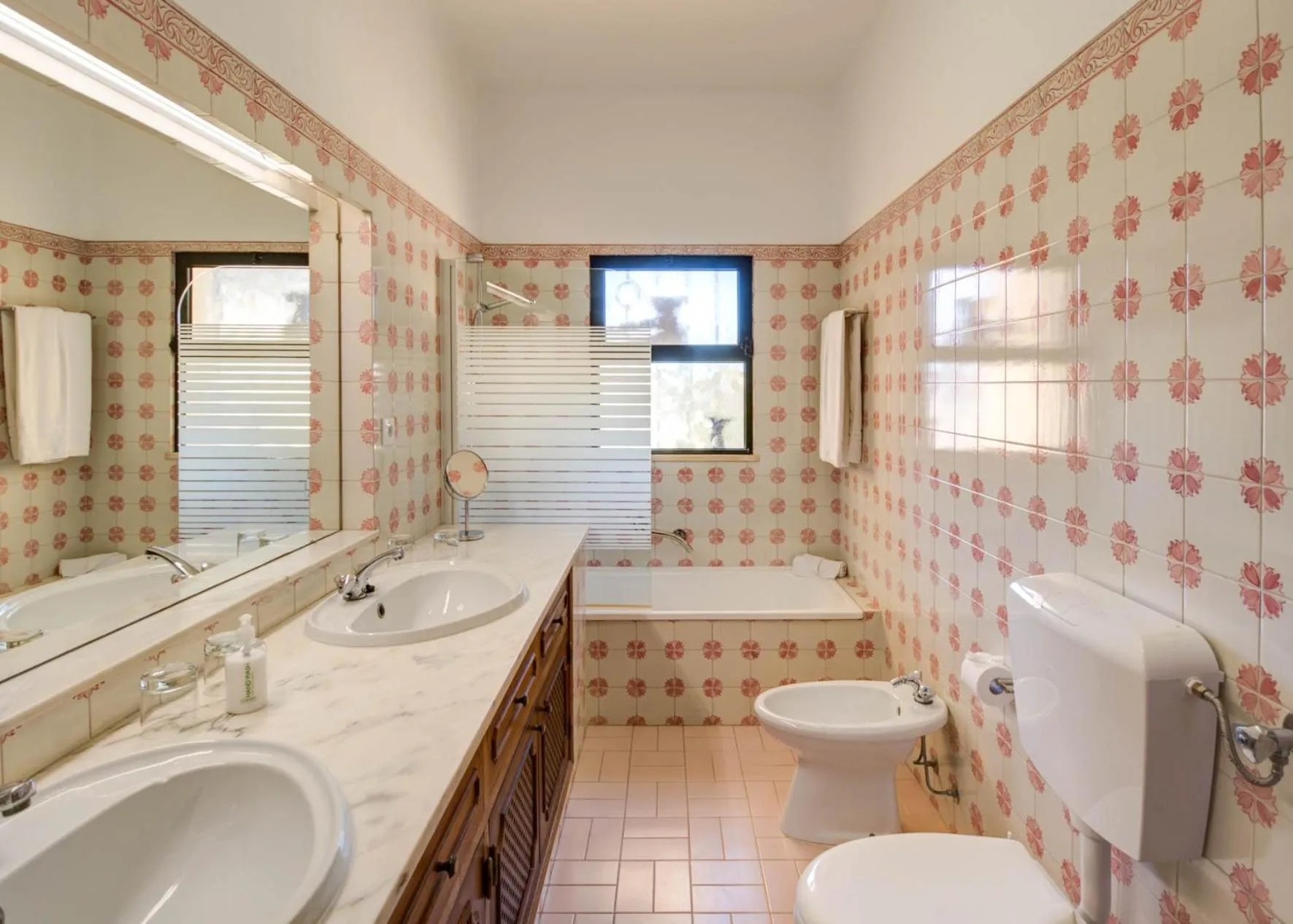 Bathroom in Algar Seco Parque