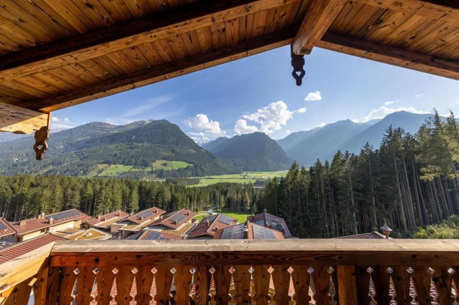 Summer in Nationalpark Chalet Schlieferspitze