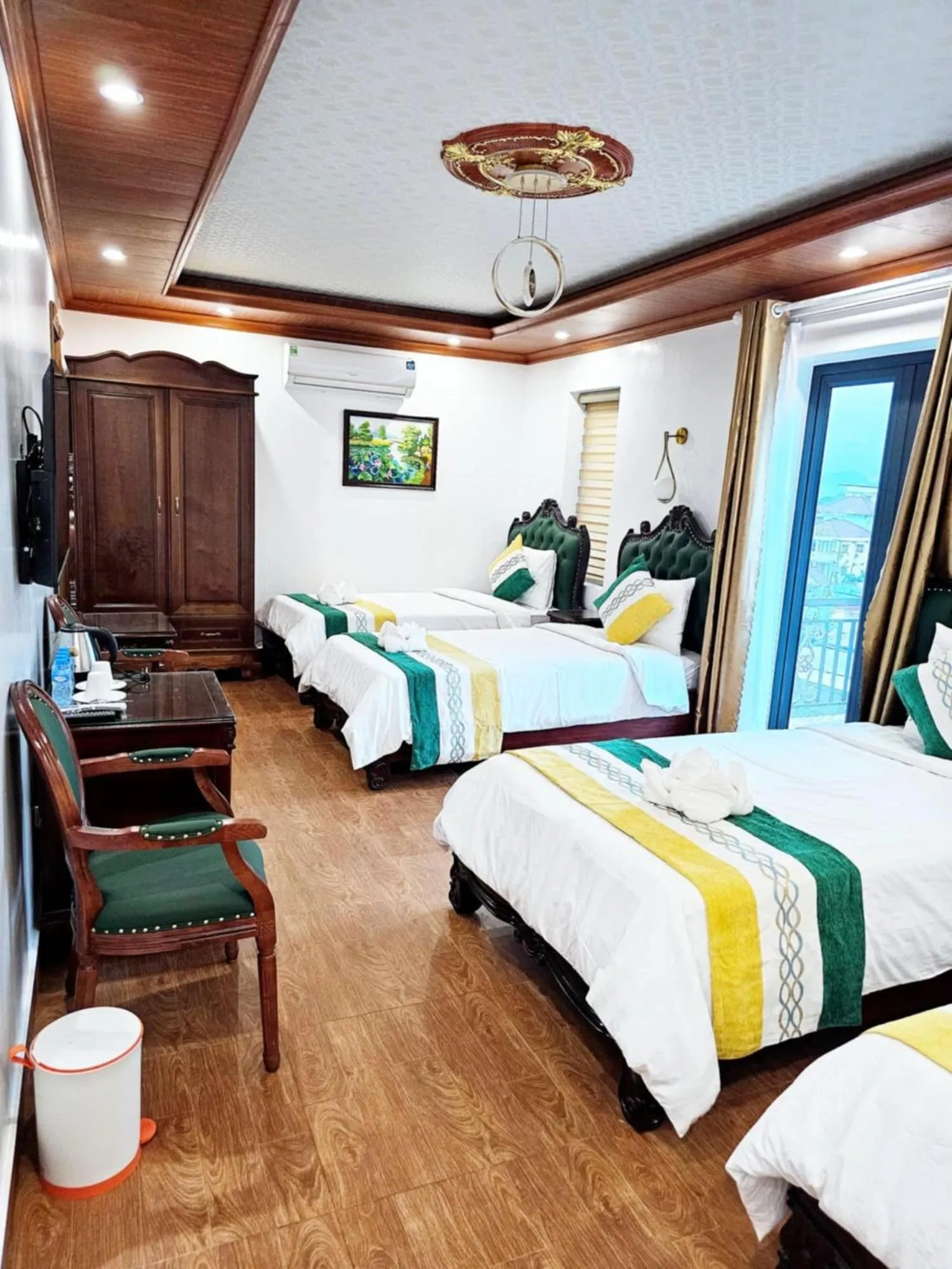 Bedroom, Bed in Sky hotel