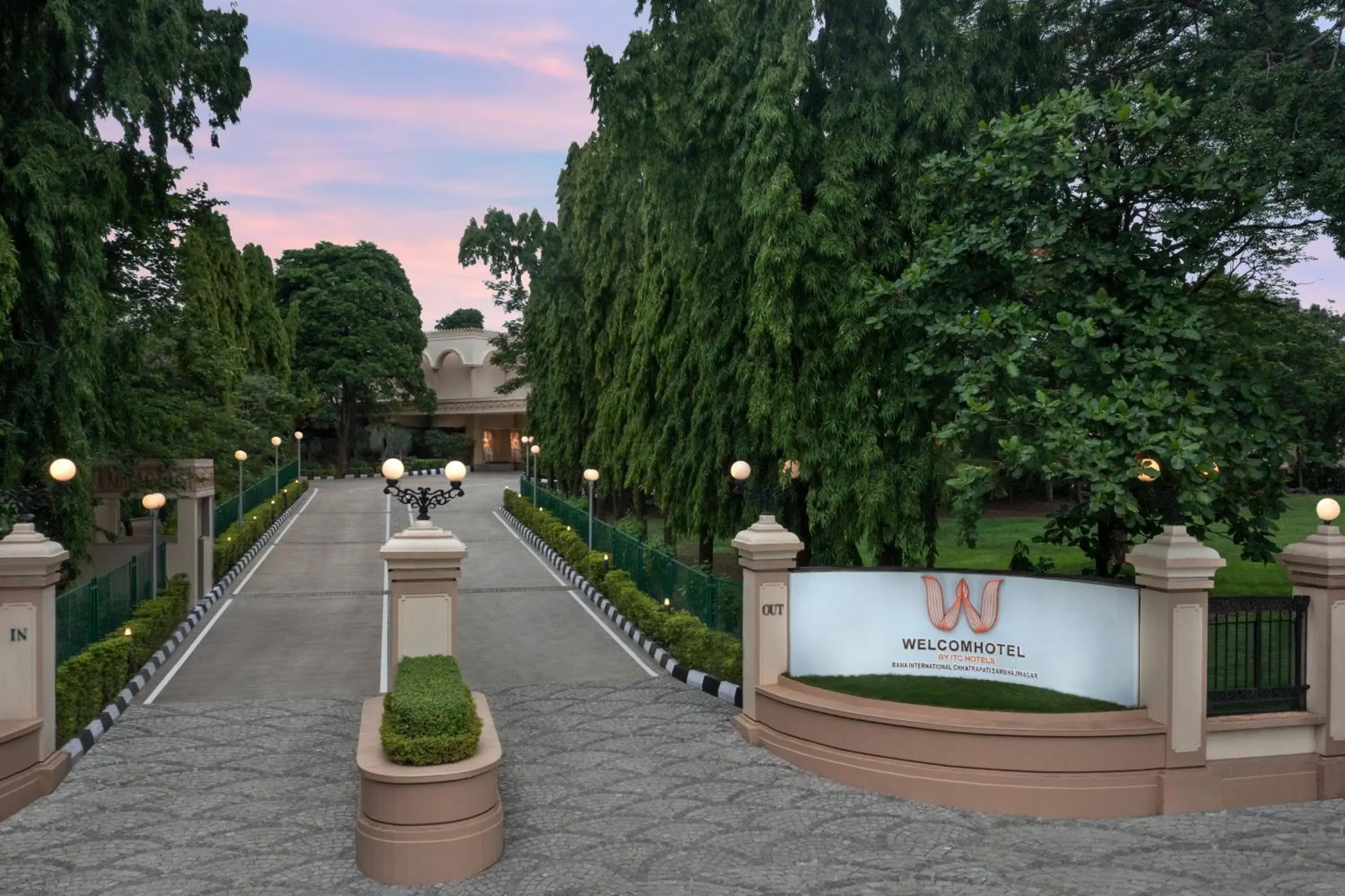 Facade/entrance in Welcomhotel by ITC Hotels, Rama International, Aurangabad Facade/entrance in Welcomhotel by ITC Hotels, Rama International, Aurangabad