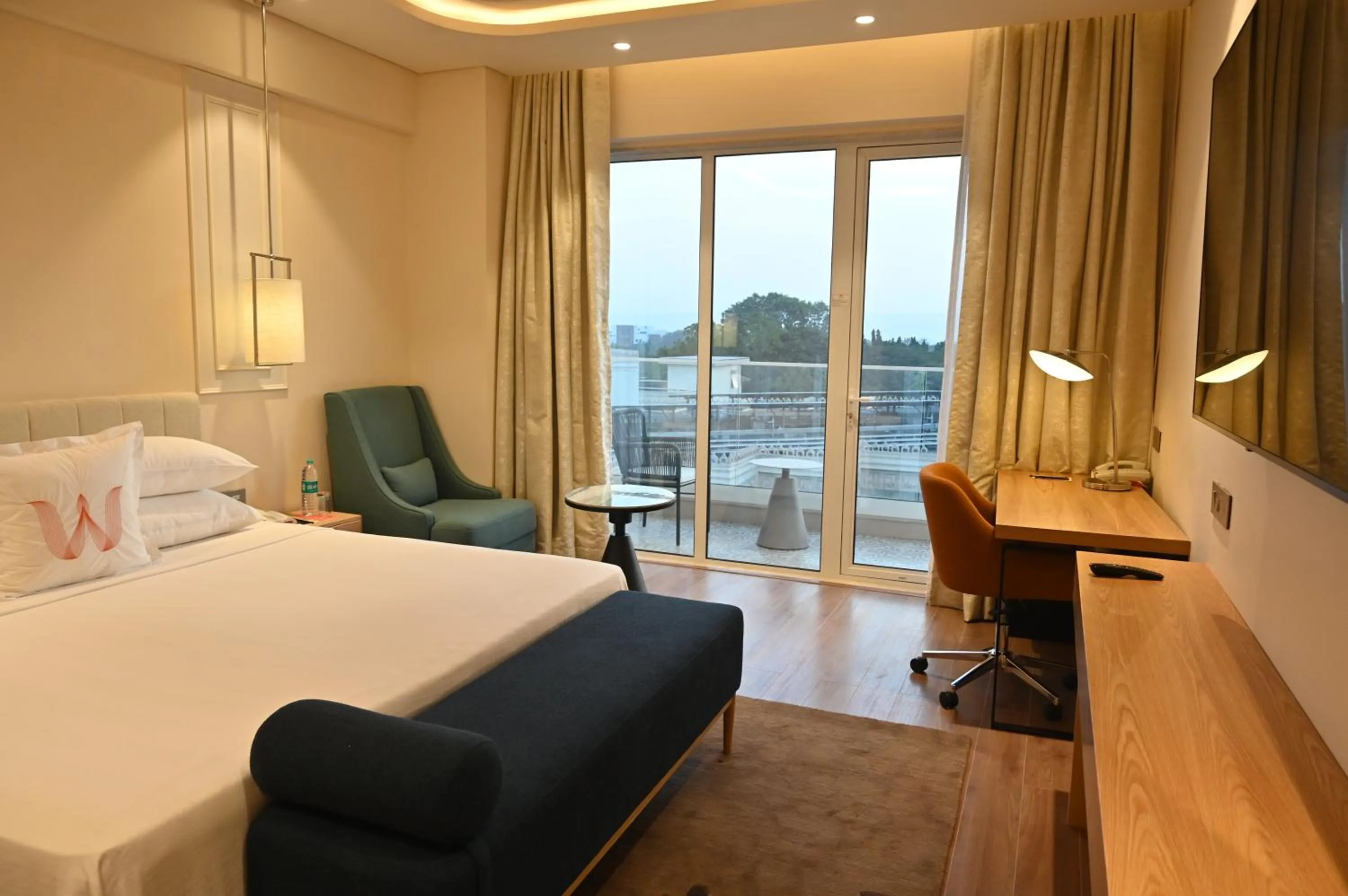 Bedroom, Bed in Welcomhotel by ITC Hotels, Rama International, Aurangabad