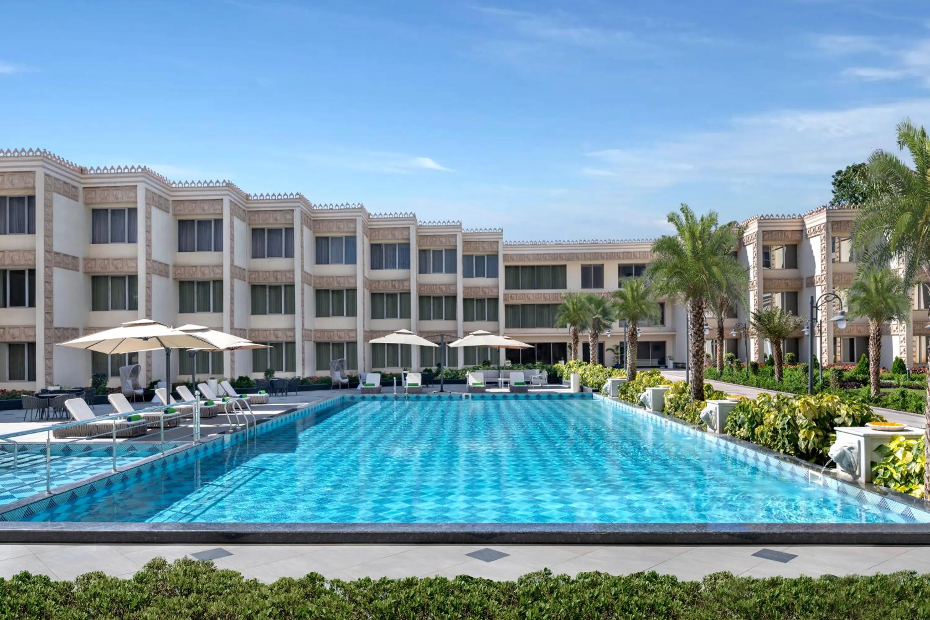 Swimming pool in Welcomhotel by ITC Hotels, Rama International, Aurangabad