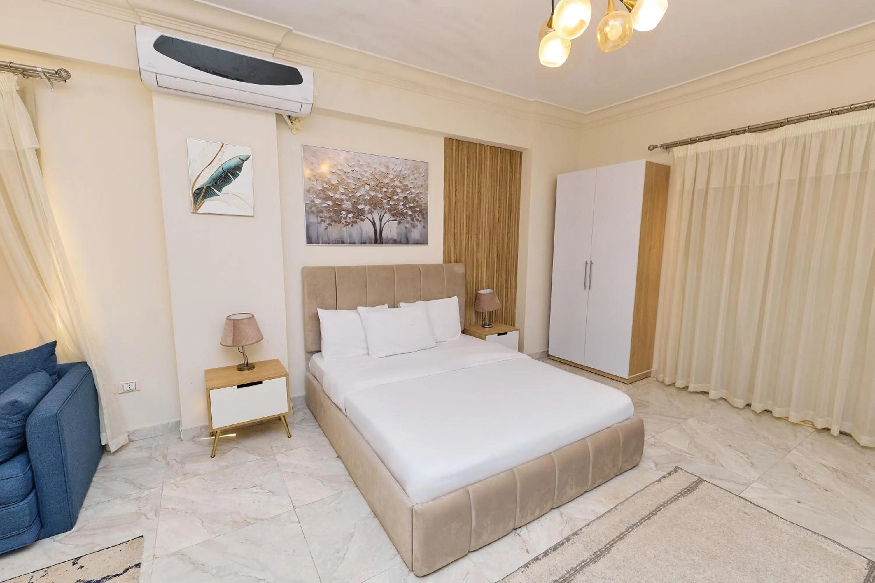 Bed in Settle Inn South 90 Apartments