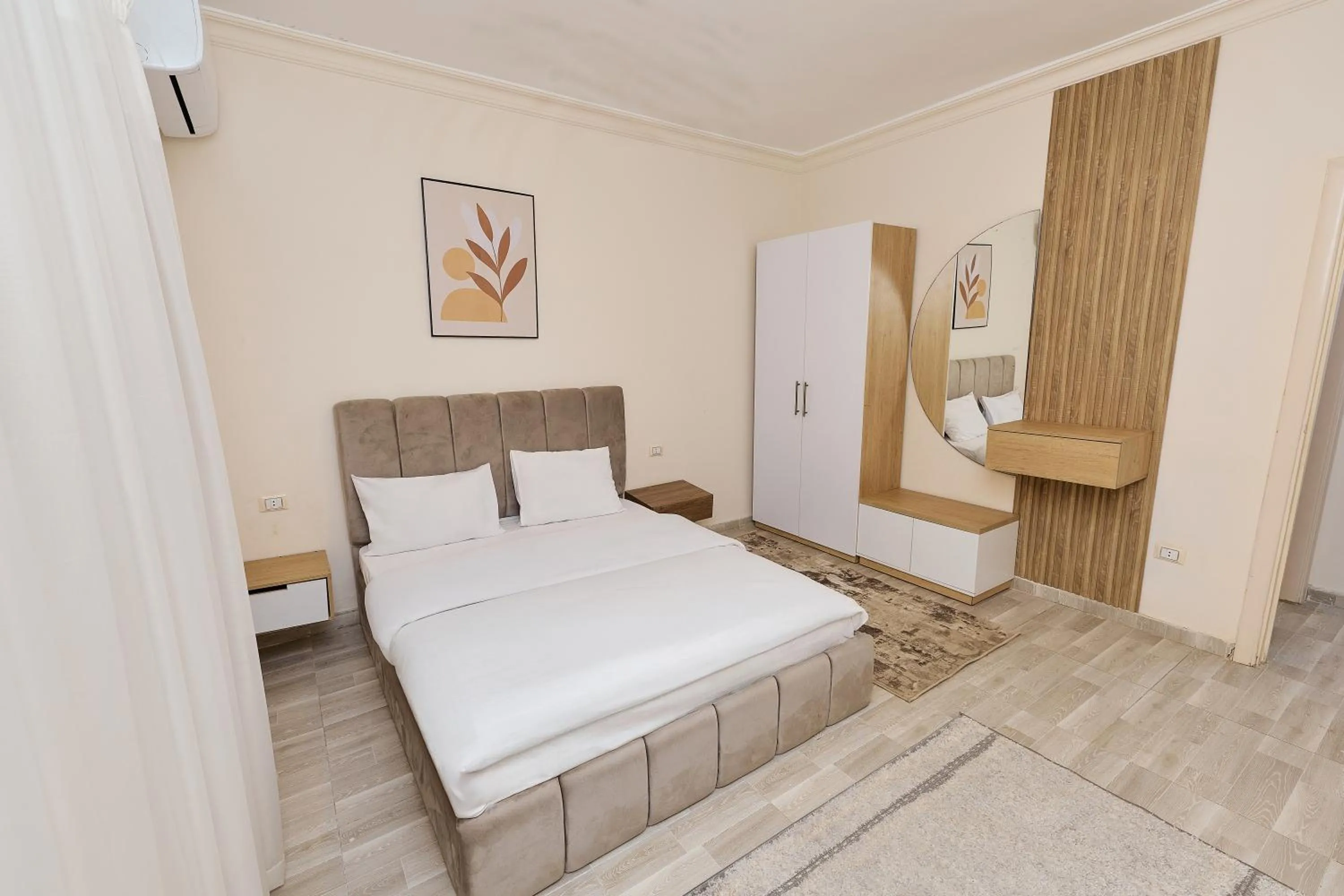 Bed in Settle Inn South 90 Apartments