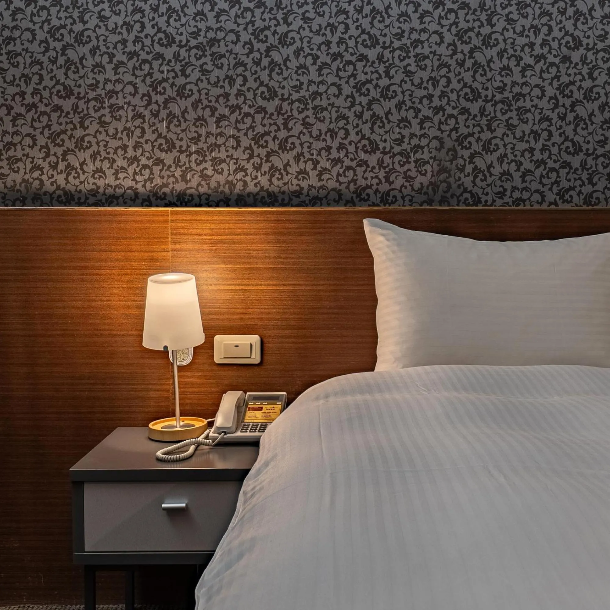 Bed in The Galerie Hotel