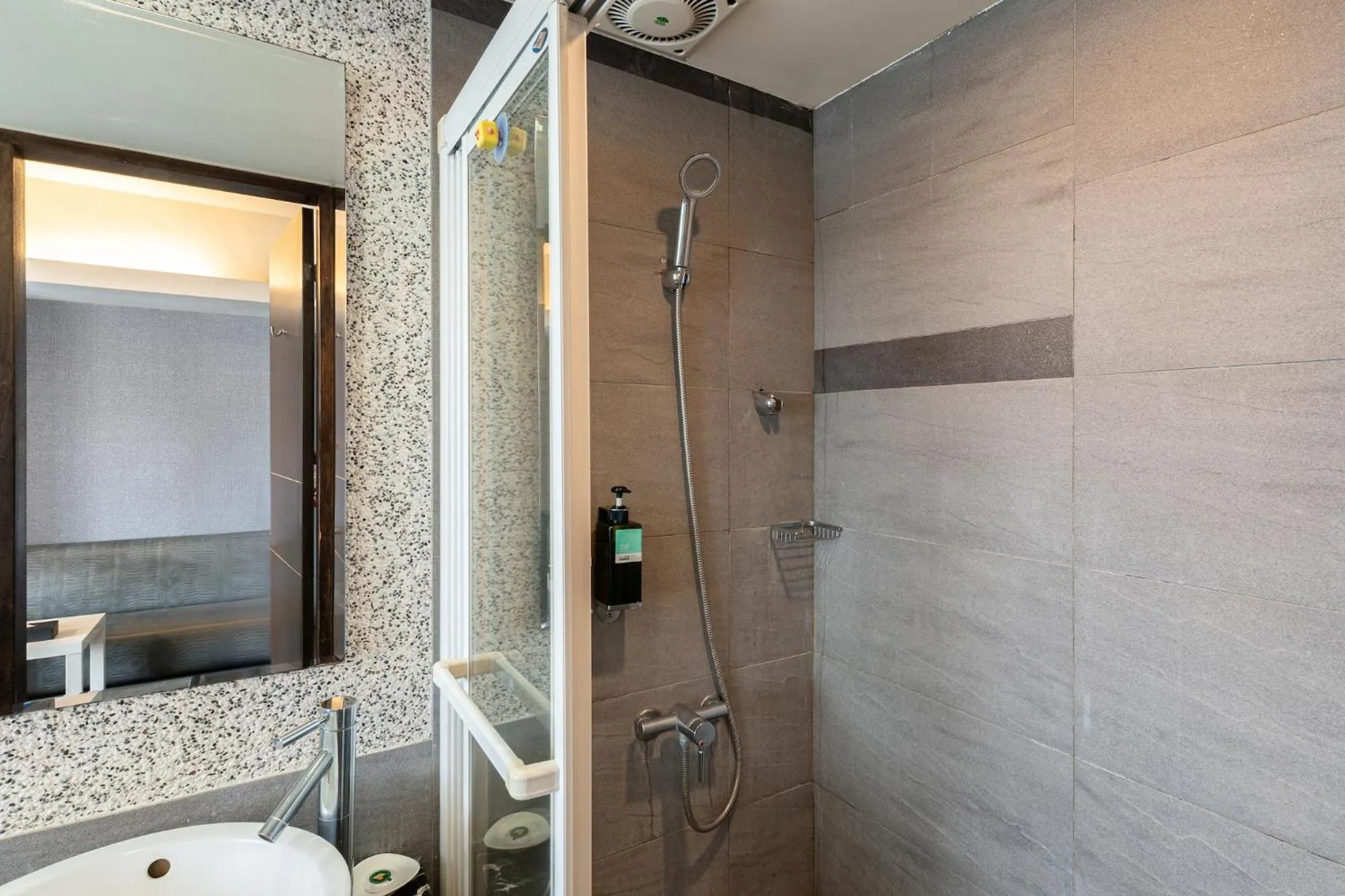 Shower in The Galerie Hotel