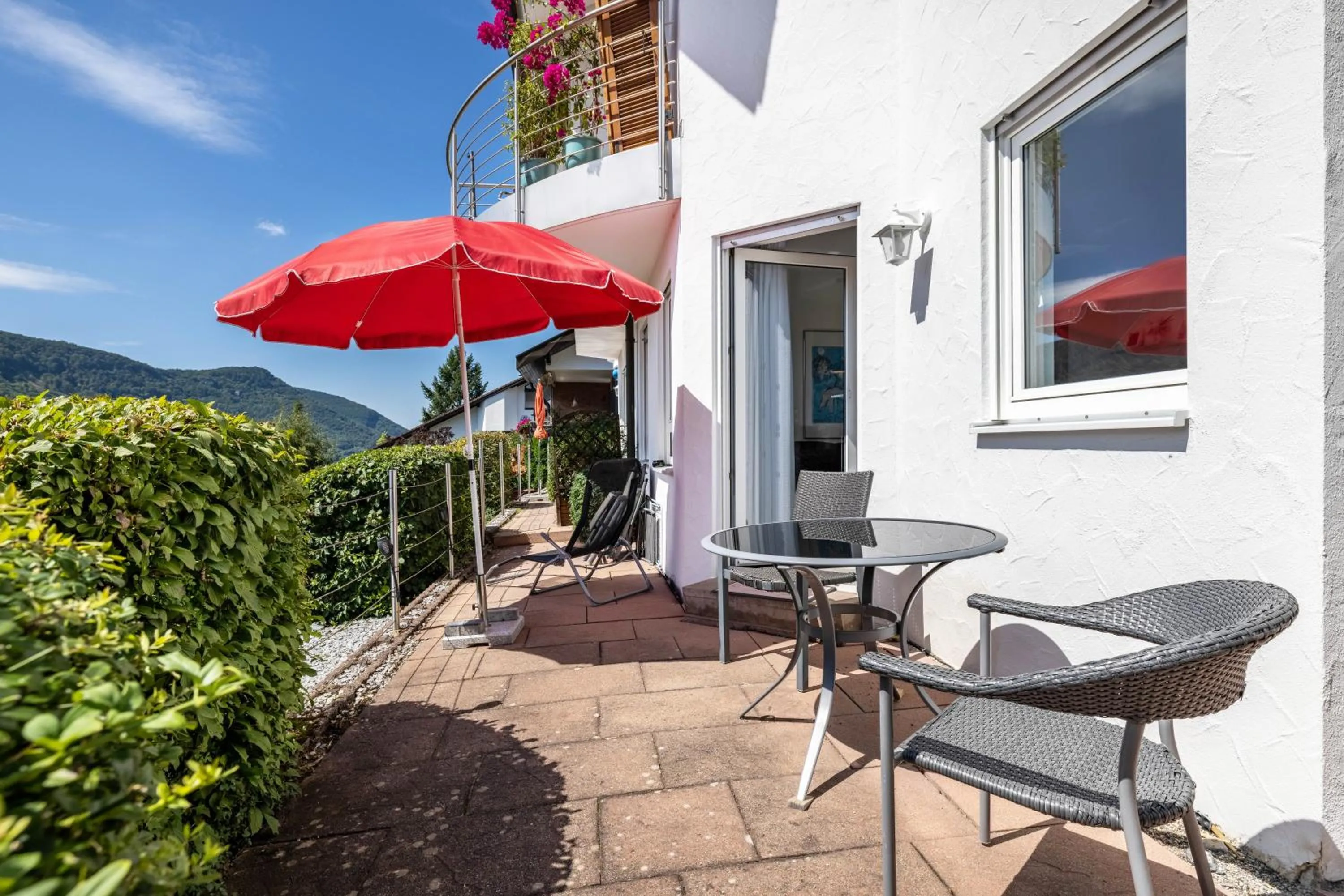 One-Bedroom Apartment with Garden View in Haus Eisele