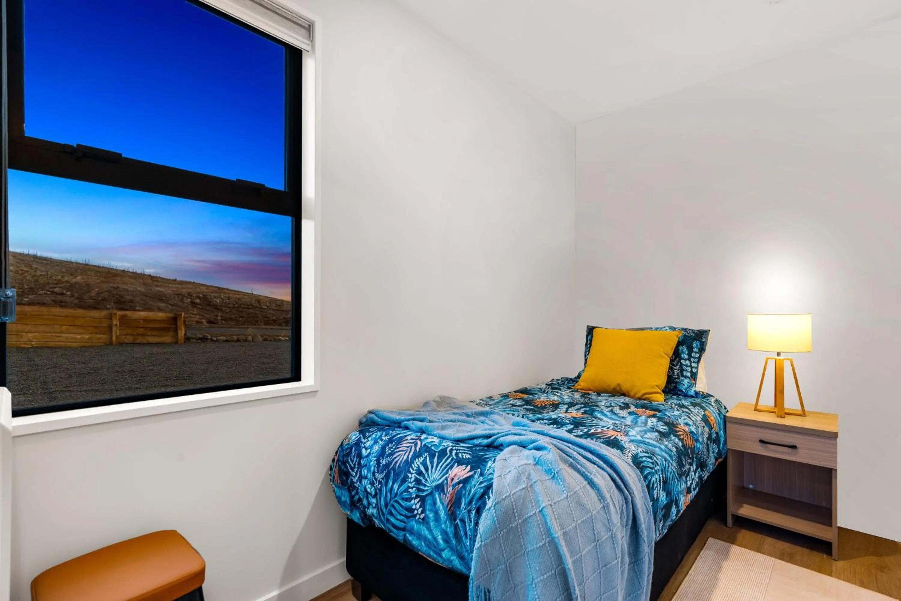 Bedroom, Bed in Starlet 11