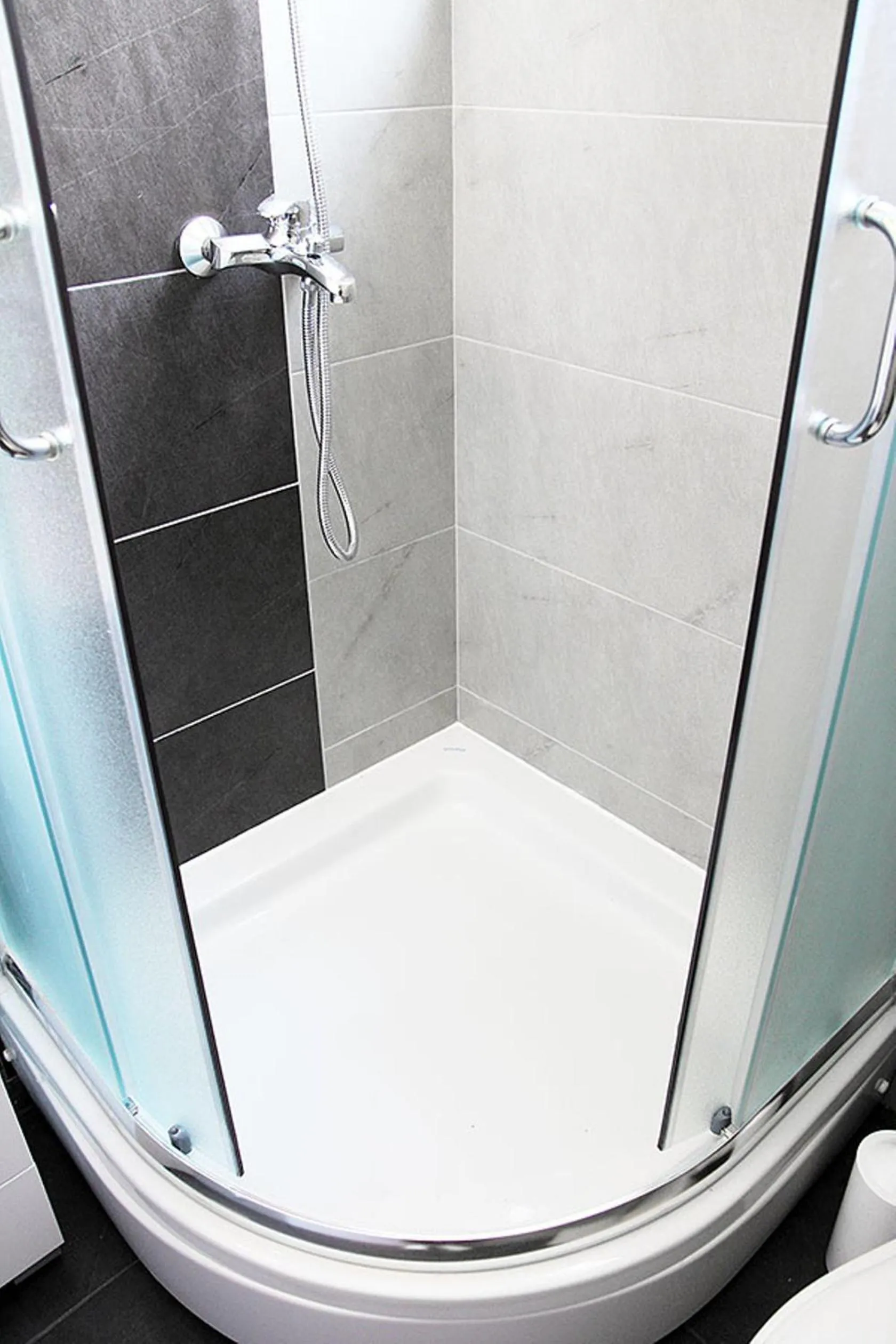 Shower in Swiss Residence Montenegro