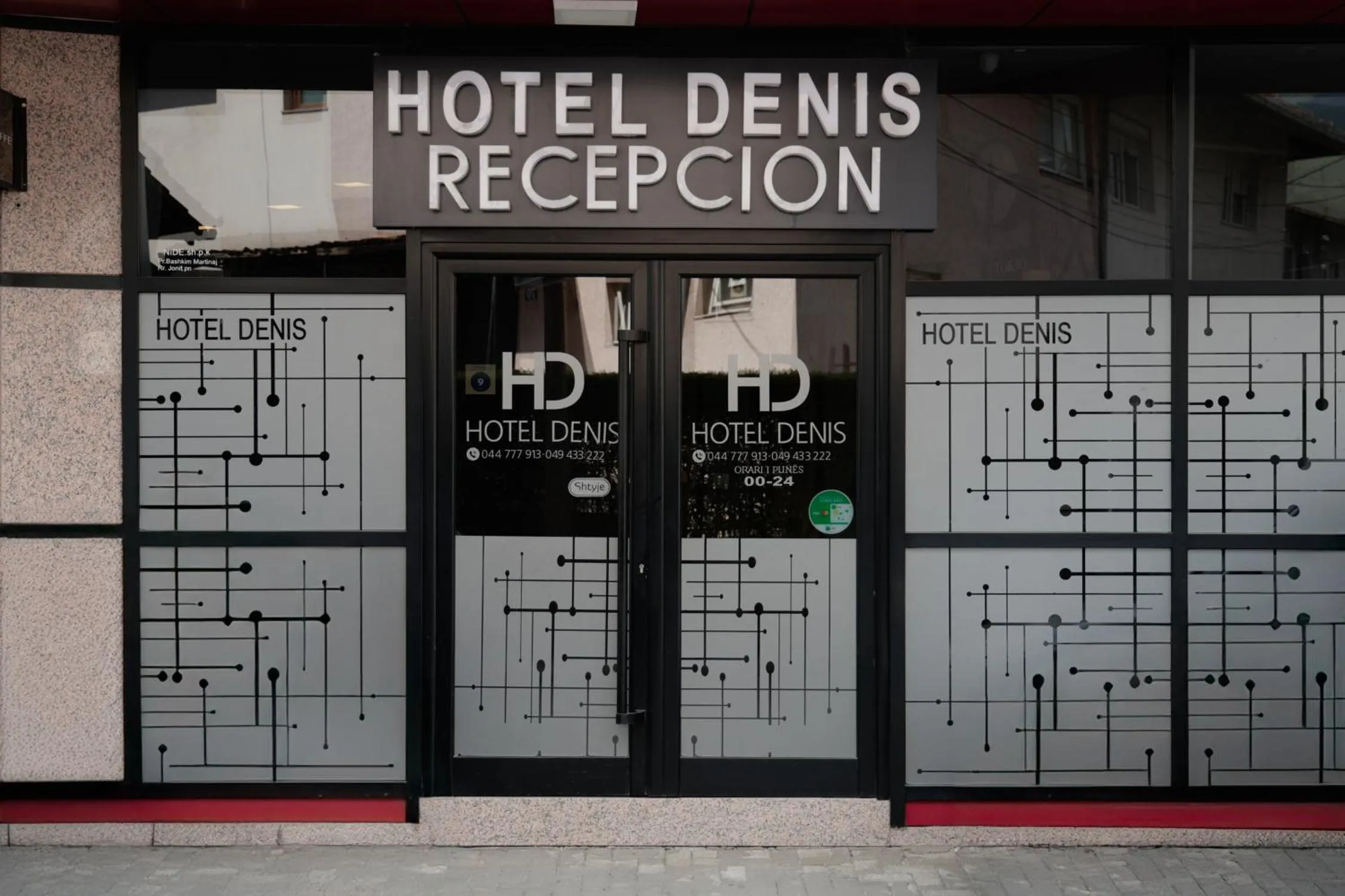 Hotel Denis