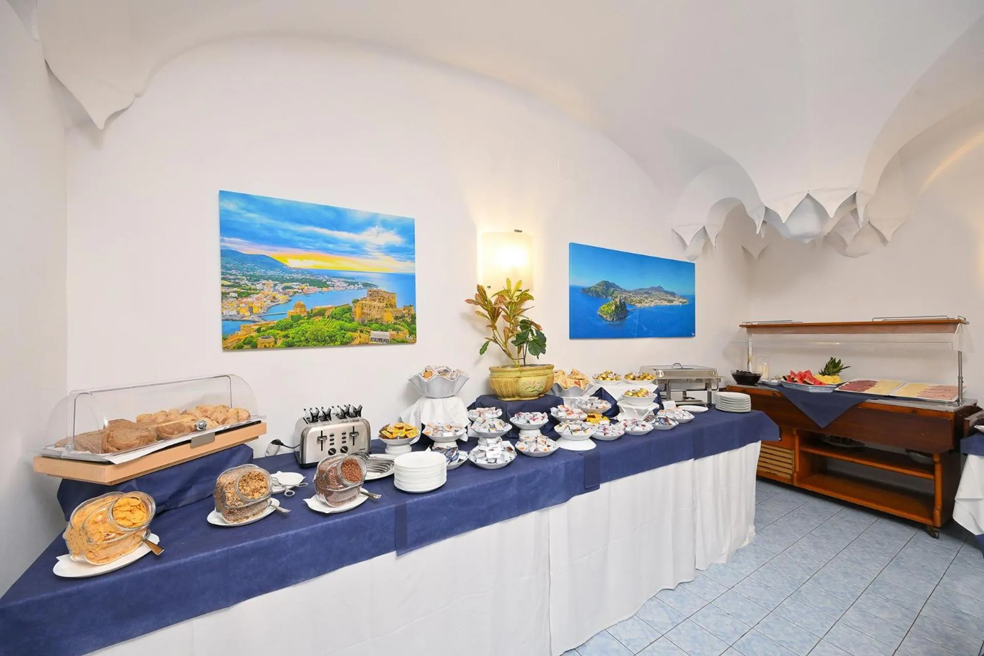 Food in Av Isola Verde Hotel Thermal Spa