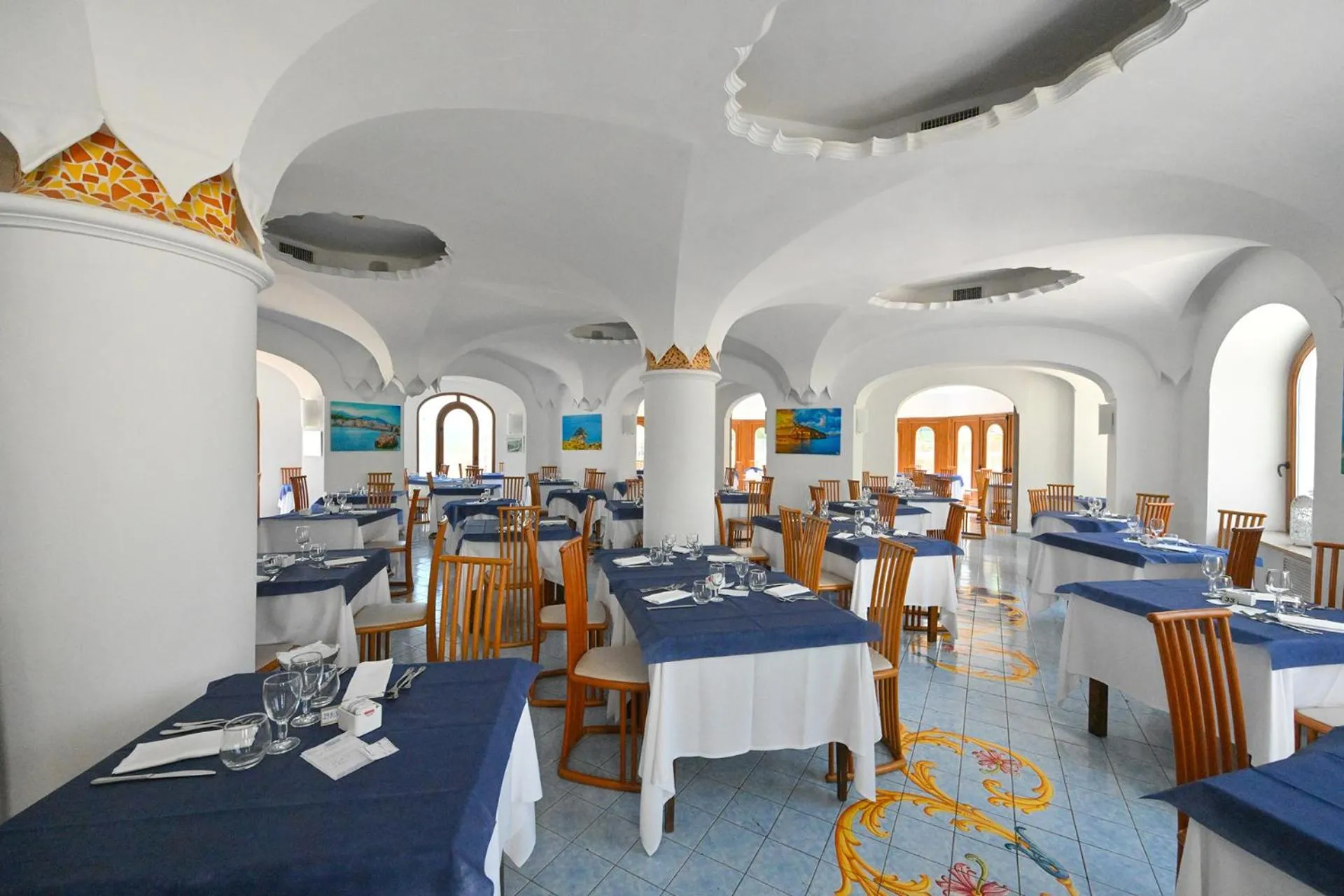 Restaurant/places to eat in Av Isola Verde Hotel Thermal Spa