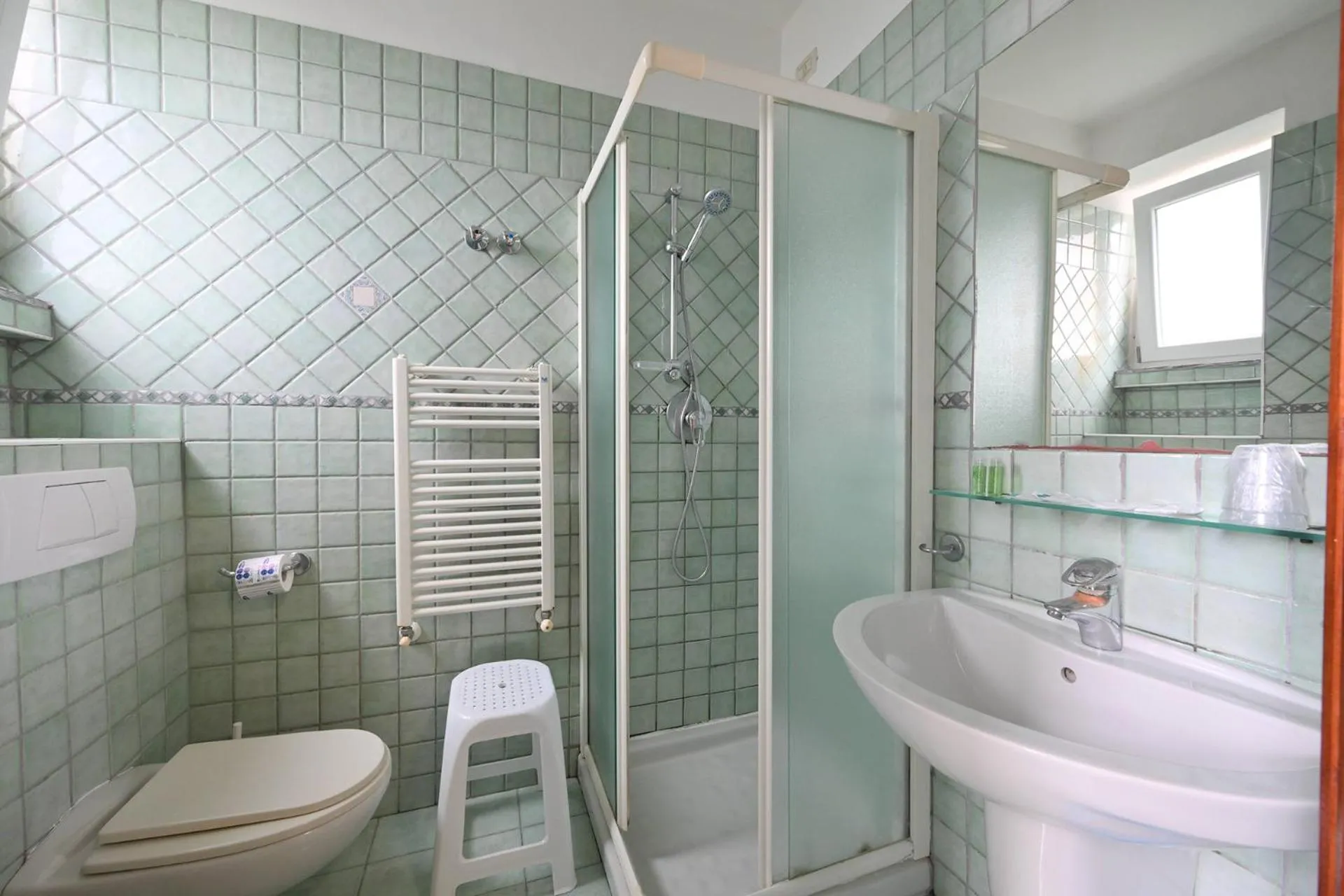 Shower in Av Isola Verde Hotel Thermal Spa