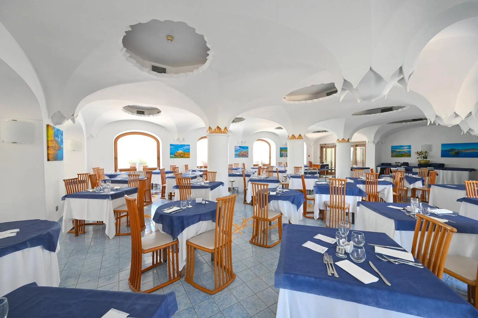 Restaurant/places to eat in Av Isola Verde Hotel Thermal Spa