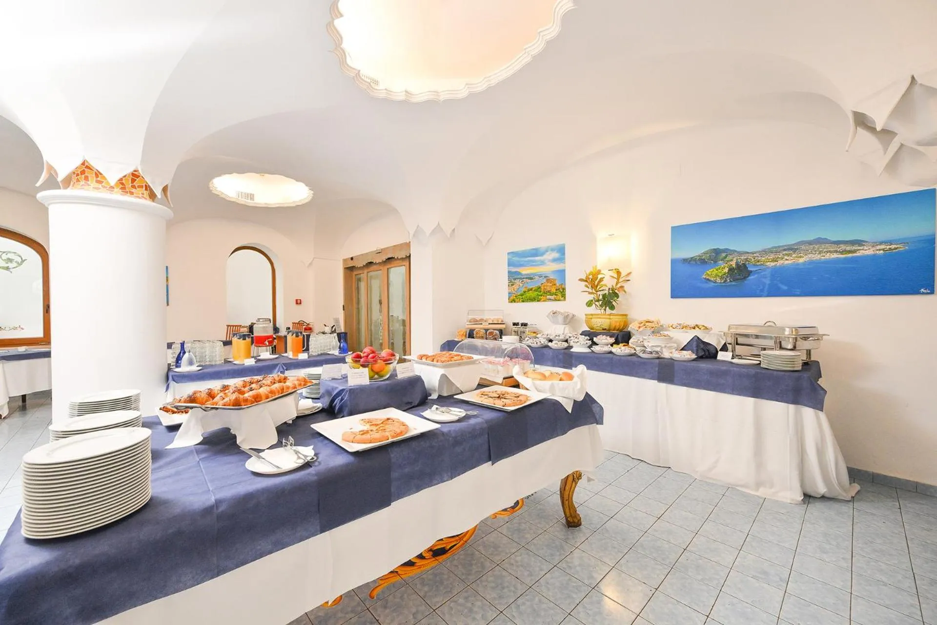 Buffet breakfast in Av Isola Verde Hotel Thermal Spa