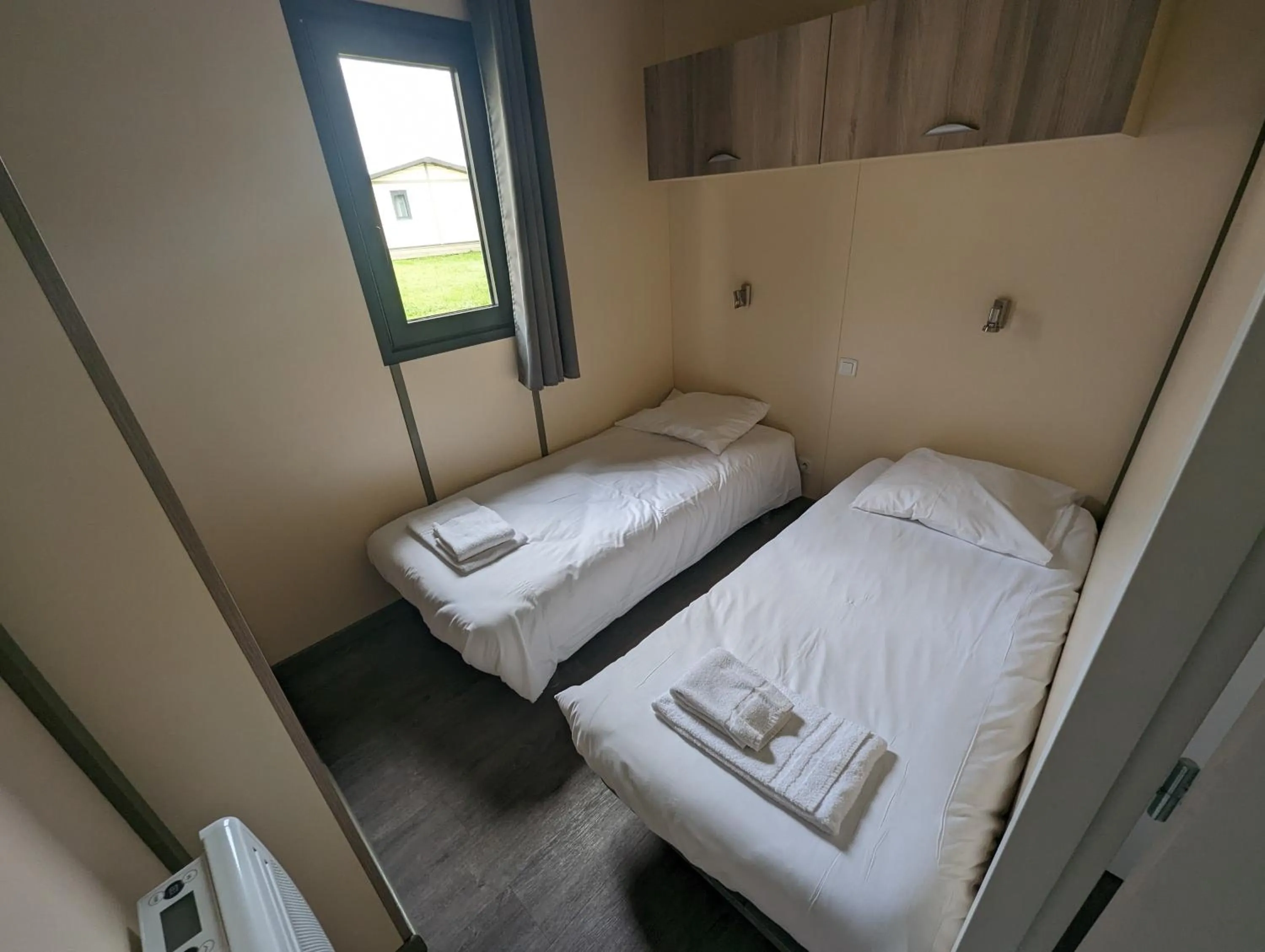 Bed in Lodge Hôtel & Spa Les Voiles du Grand Large