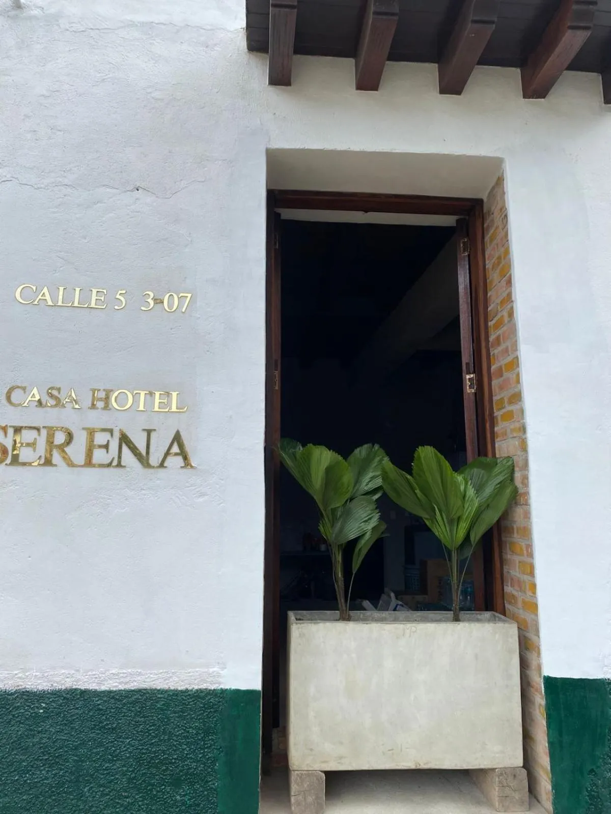 Facade/entrance in Casa Hotel Serena