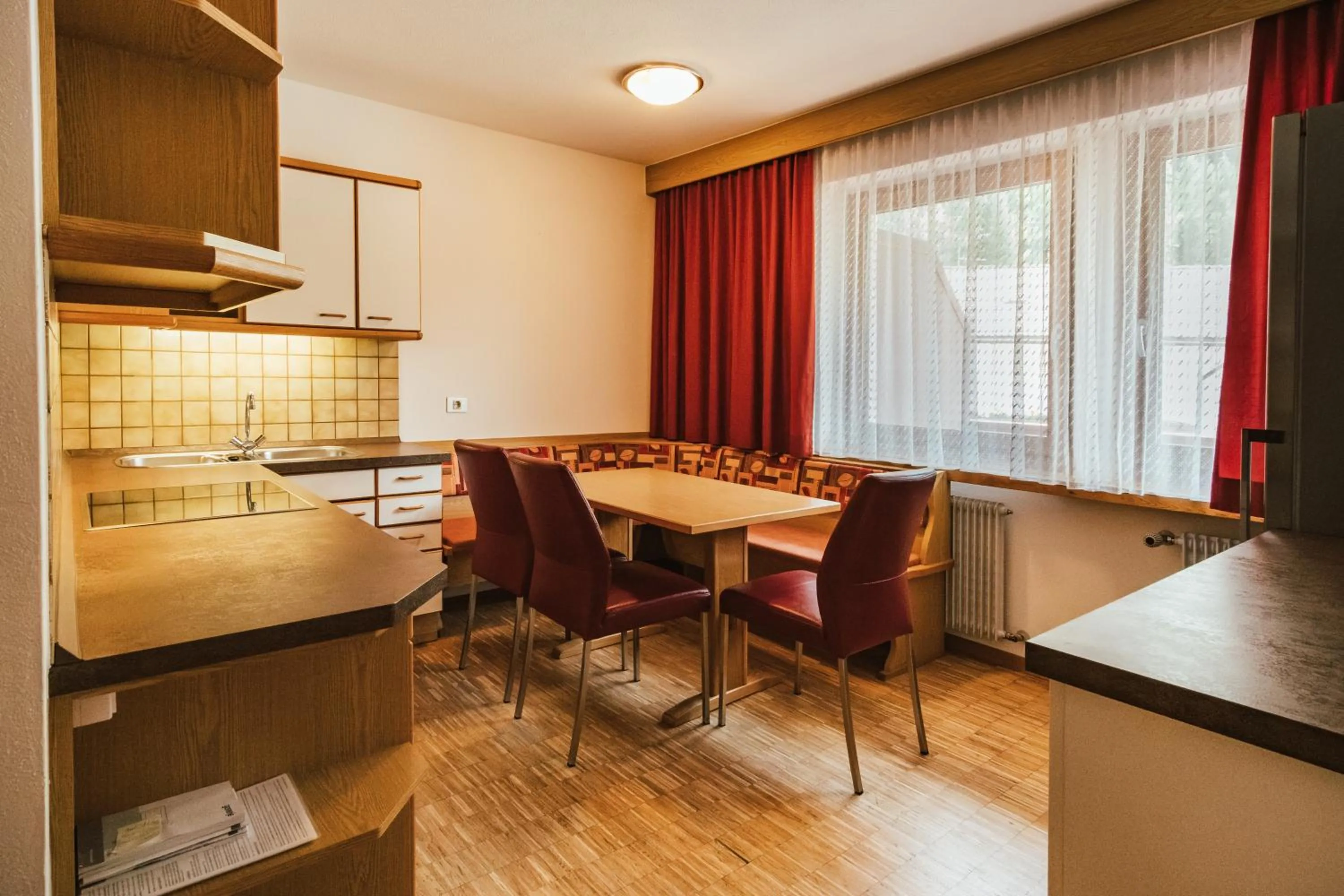 Kitchen or kitchenette in Hotel Residence Griesfeld