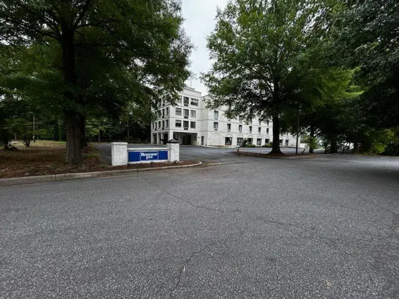 Property building in Rodeway inn Clemmons - Winston-Salem Area Property building in Rodeway inn Clemmons - Winston-Salem Area