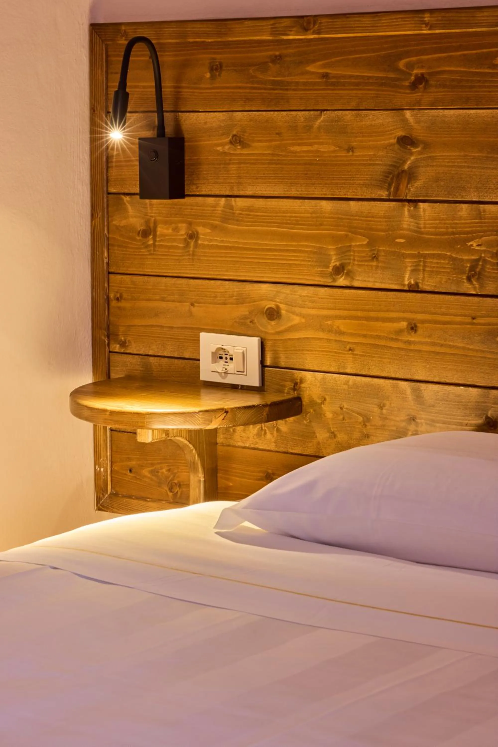 Bedroom, Bed in Certosa di Pontignano Residenza d'Epoca - Place of Charme