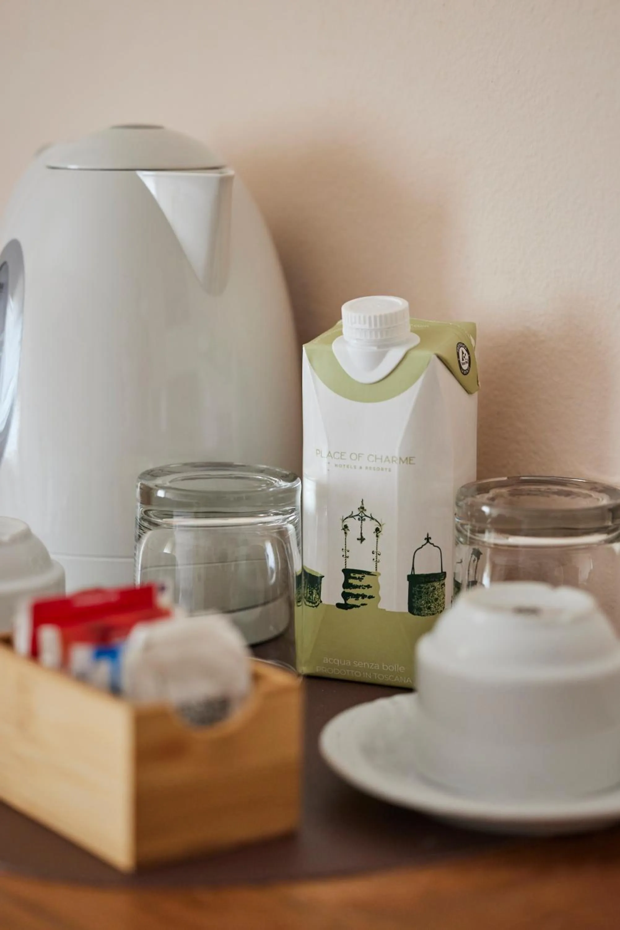 Coffee/tea facilities in Certosa di Pontignano Residenza d'Epoca - Place of Charme