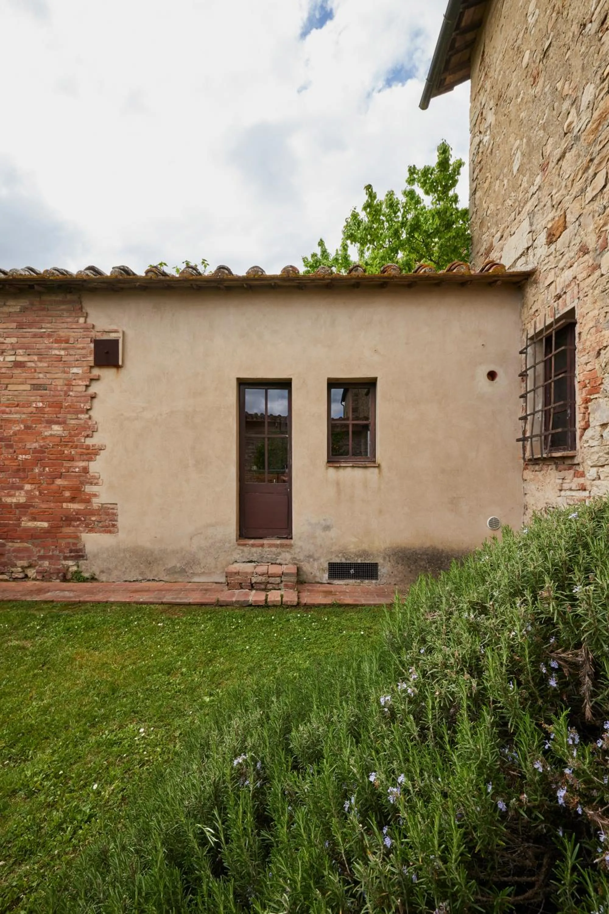 Patio in Certosa di Pontignano Residenza d'Epoca - Place of Charme