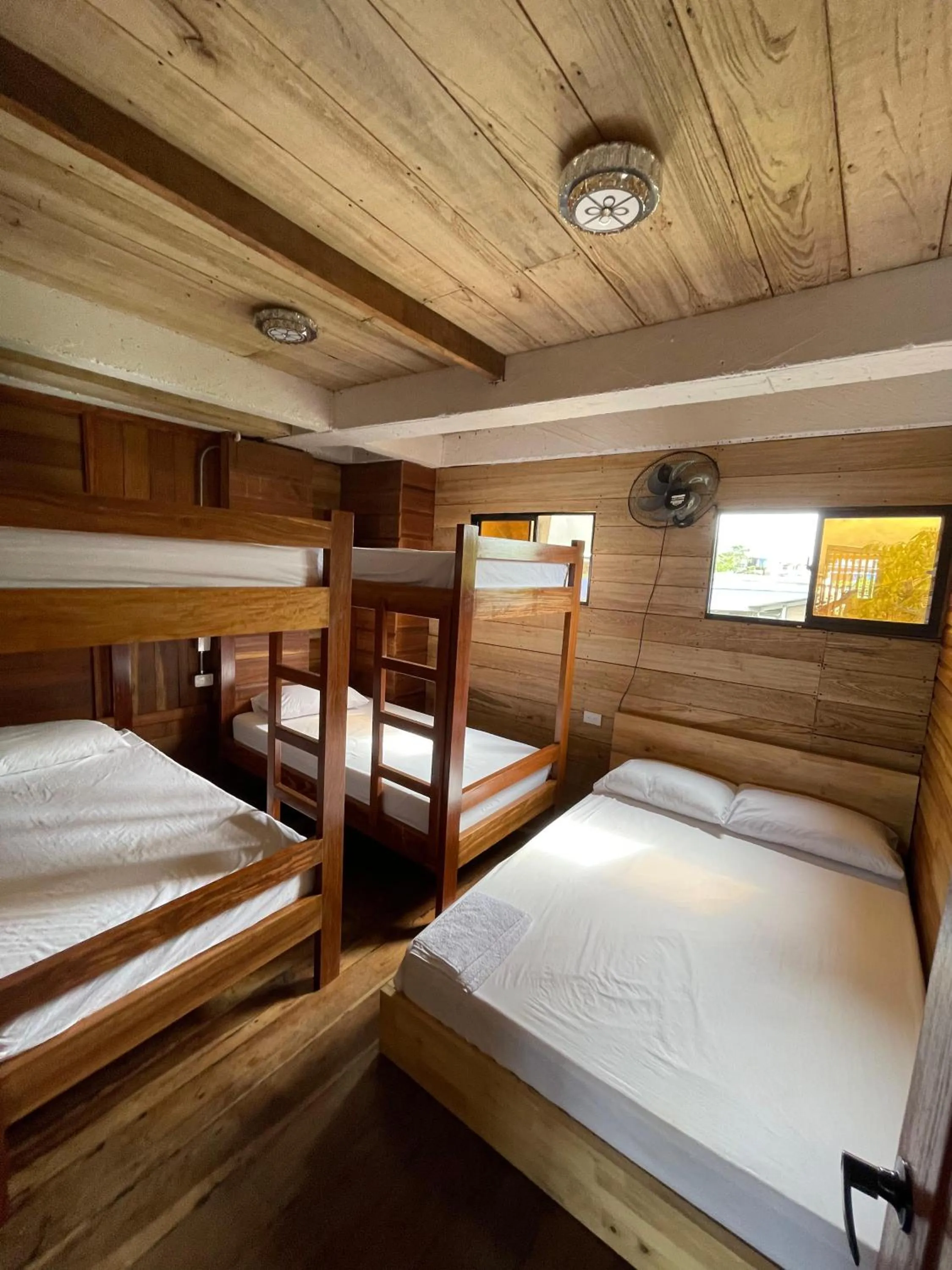 Bedroom, Bed in Petra Hotel