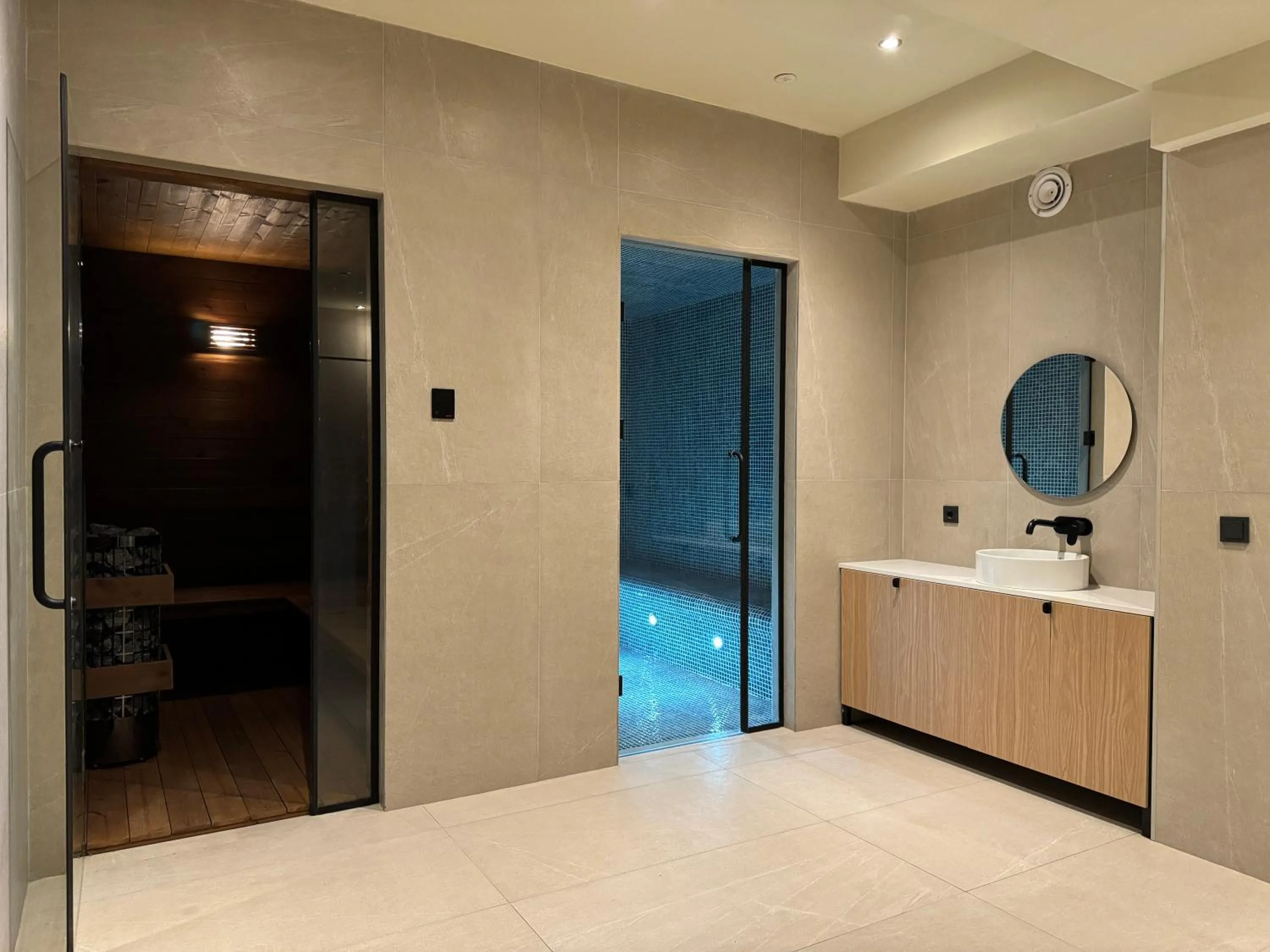 Spa and wellness centre/facilities in Design Hotel & Private Spa - Tbilisi Edition