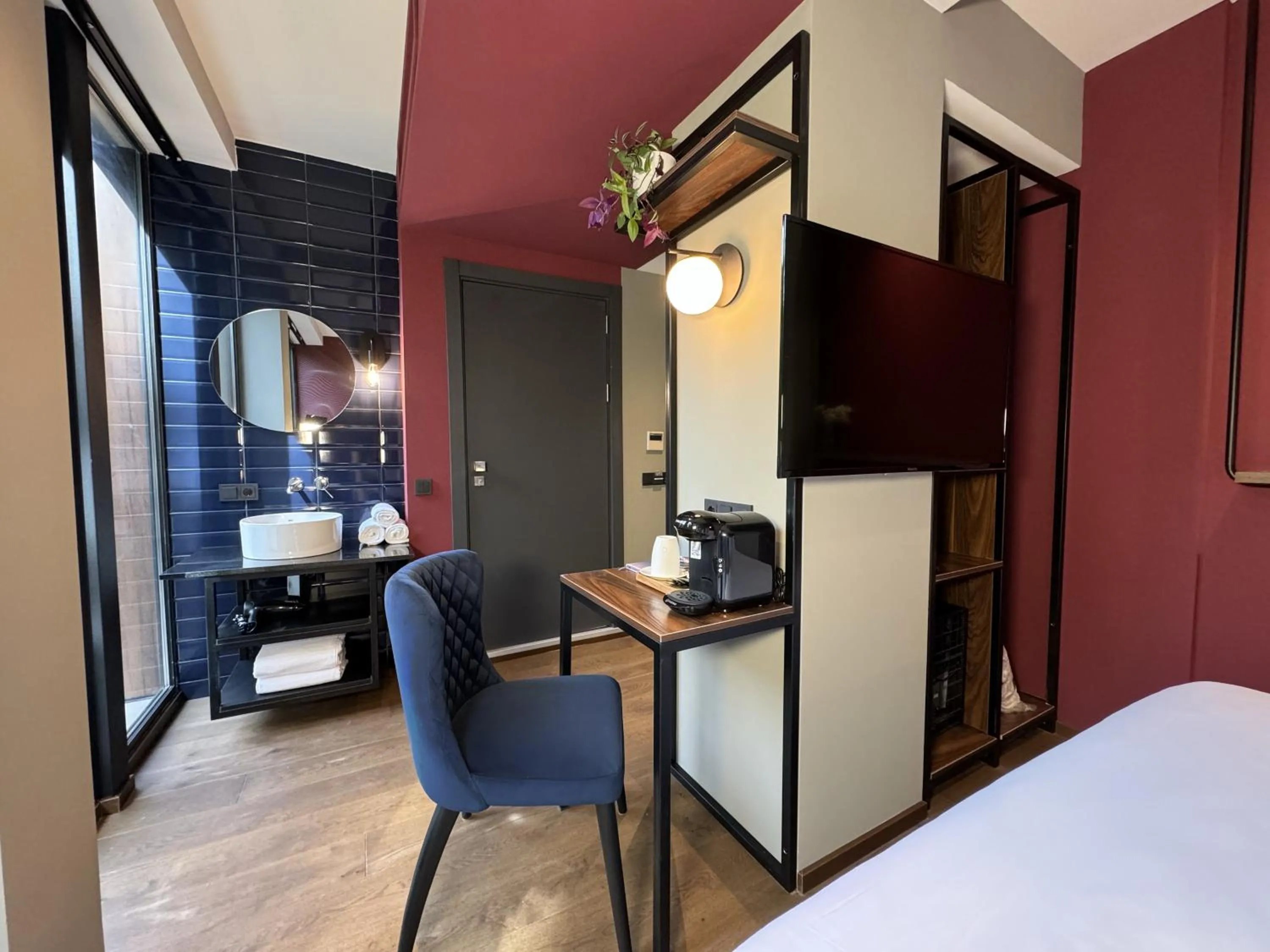 Bed in Design Hotel & Private Spa - Tbilisi Edition