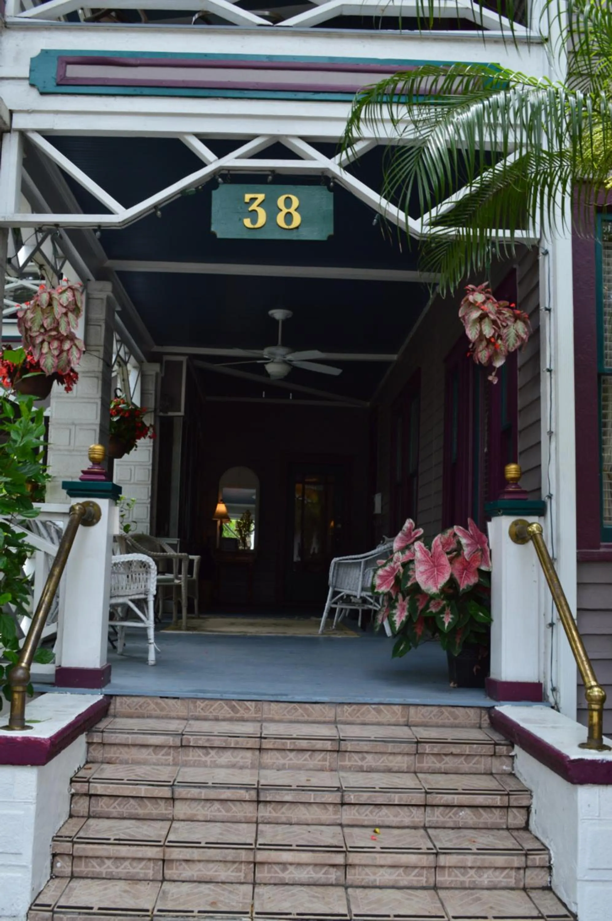 Old Powder House Inn