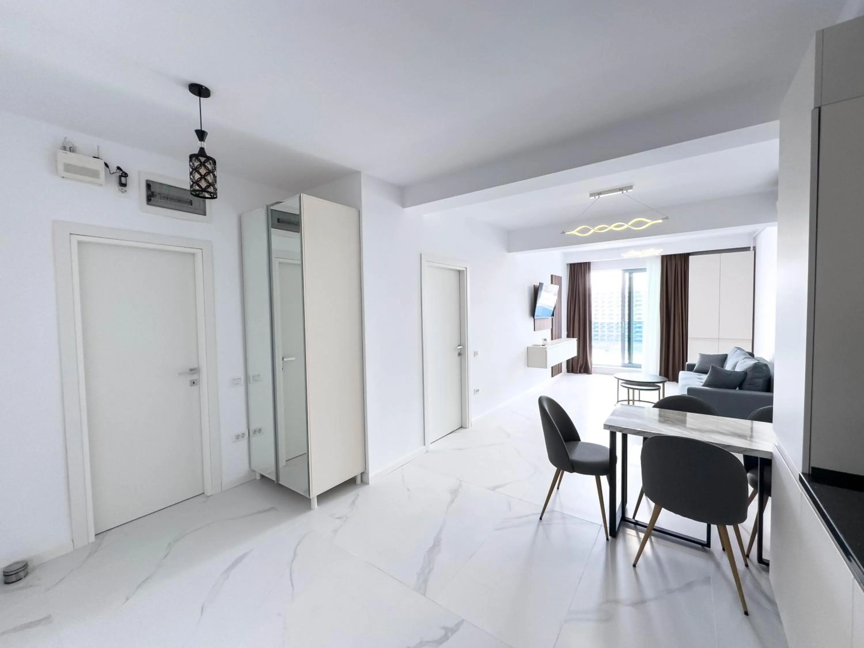 TV and multimedia in Wave 6 Apartments