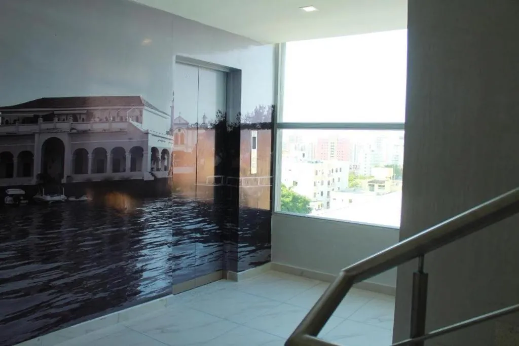 elevator in Hotel OR Suite