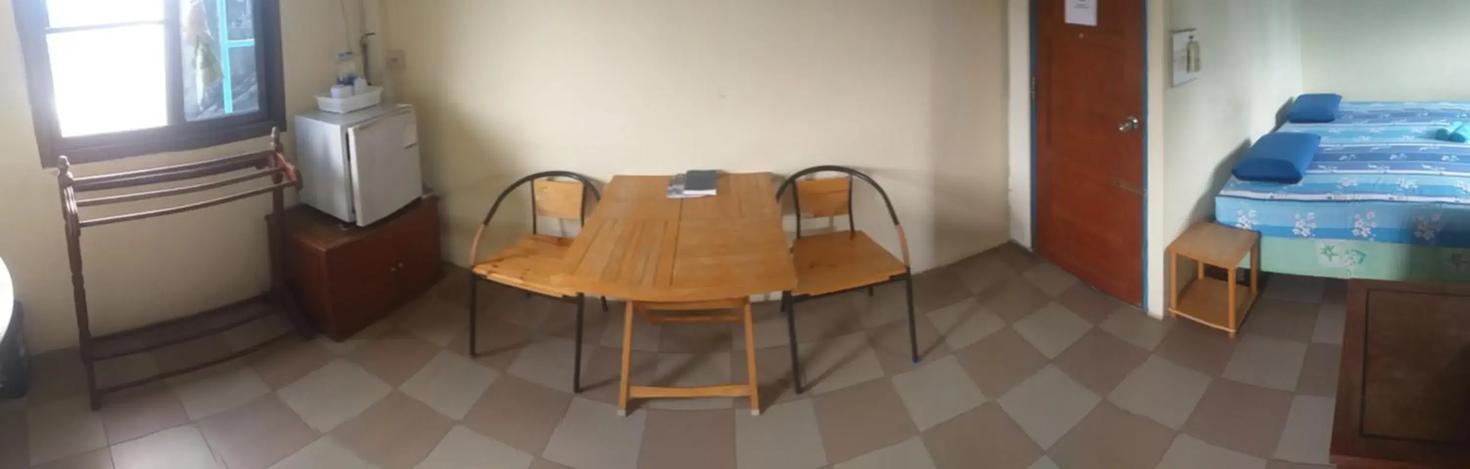 Large Double Room in Residence House Large Double Room in Residence House