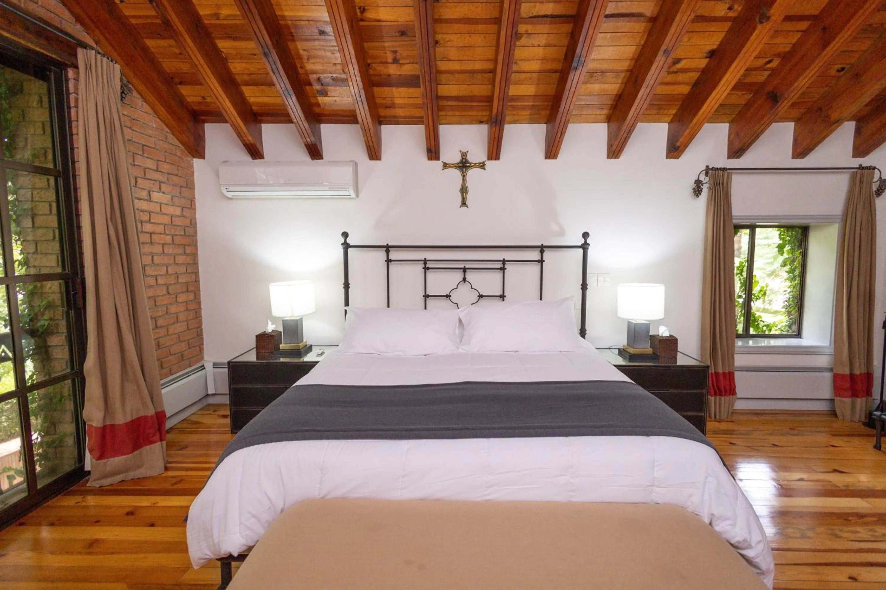Bed in Casa Rincón by Lumina