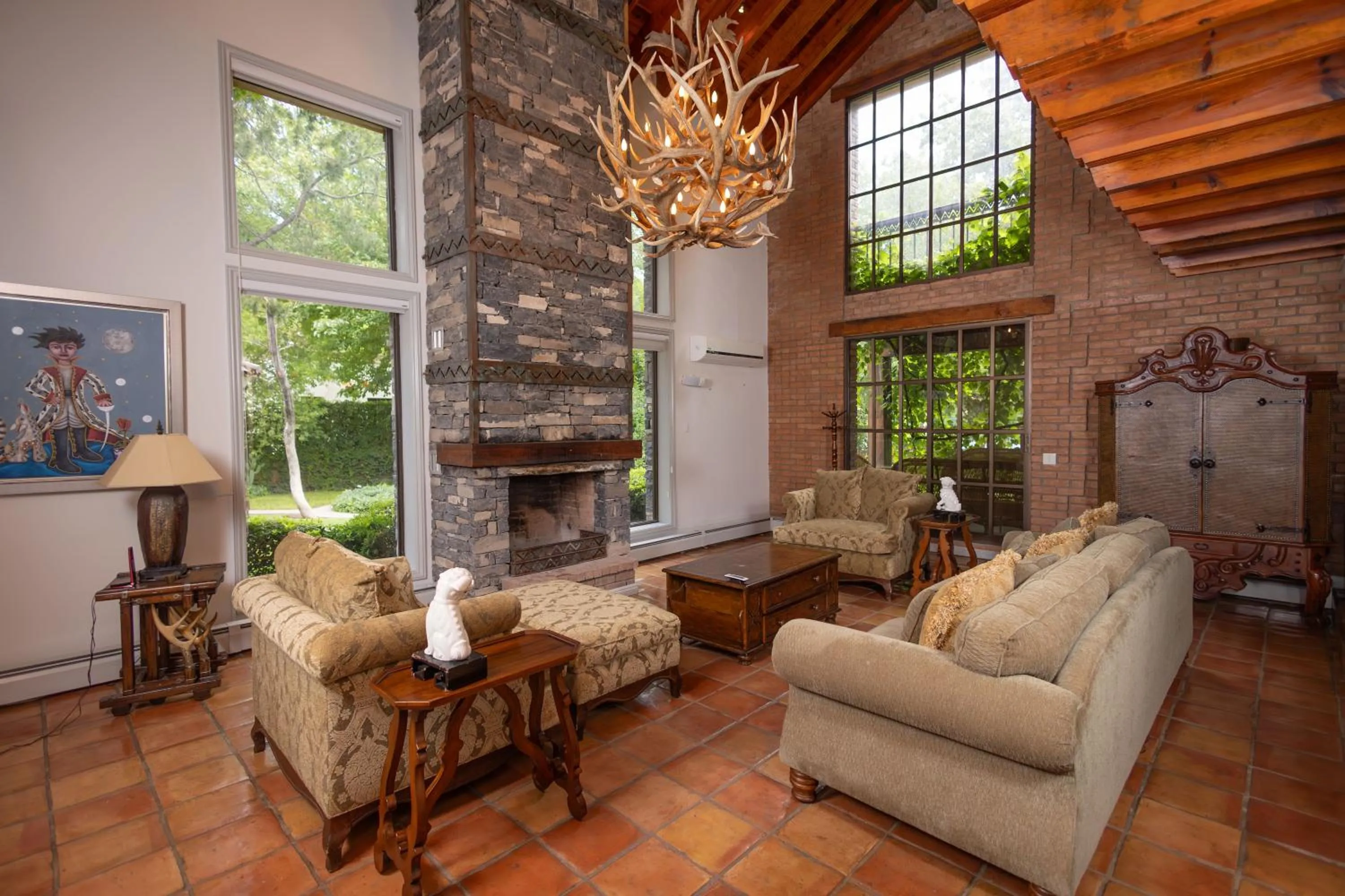 Living room in Casa Rincón by Lumina