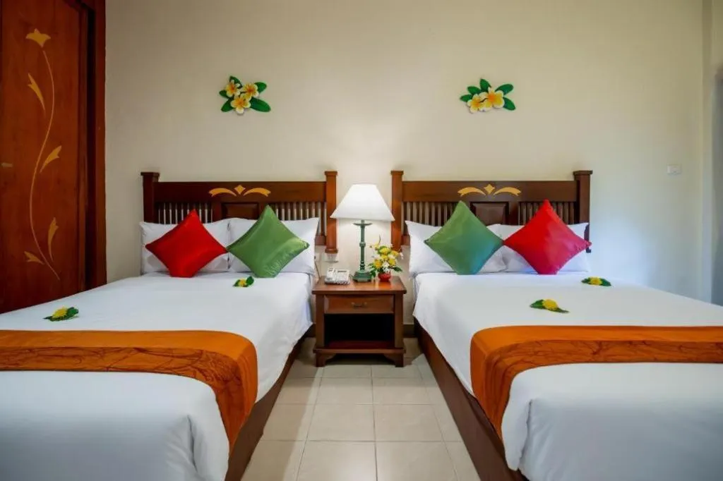 Bed in Hyton Leelavadee Hotel