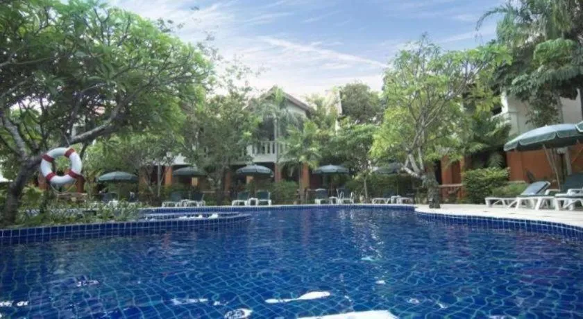 Hyton Leelavadee Hotel